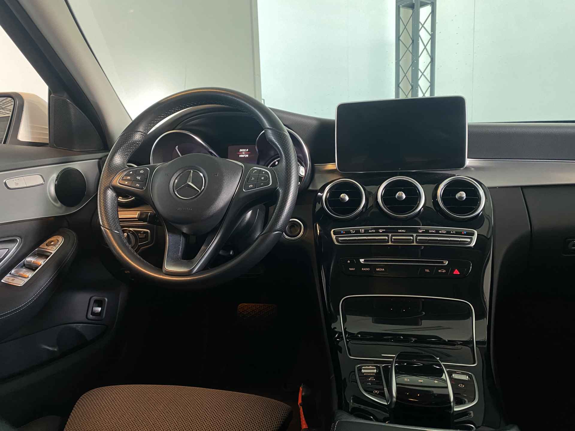 Mercedes-Benz C-Klasse Estate 180 Premium | Automaat | Navigatie | Bluetooth | Climate control | Pano-dak | - 12/46
