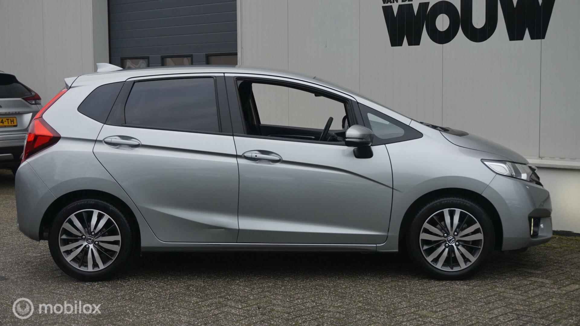 Honda Jazz 1.3 i-VTEC Elegance Automaat | Navigatie | ParkSens V+A | Climate Control - 6/40