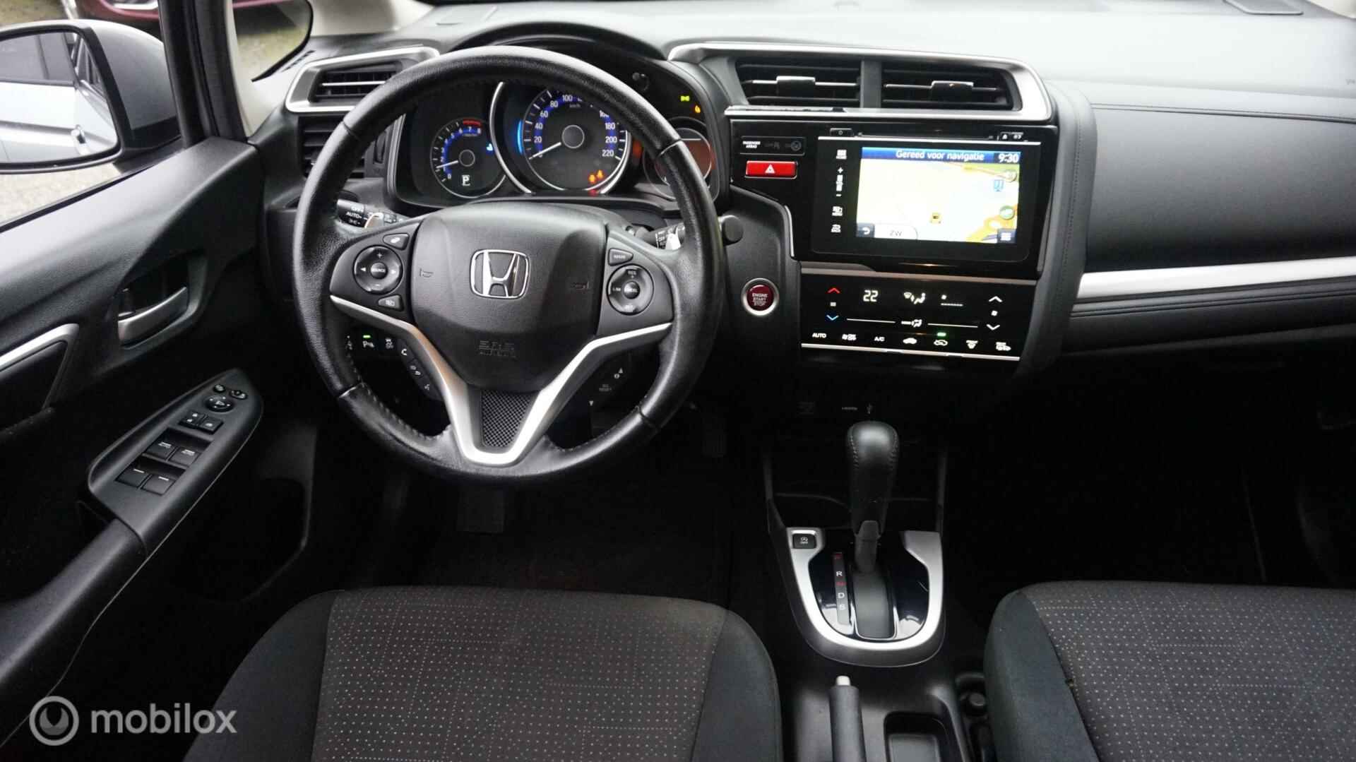 Honda Jazz 1.3 i-VTEC Elegance Automaat | Navigatie | ParkSens V+A | Climate Control - 10/40