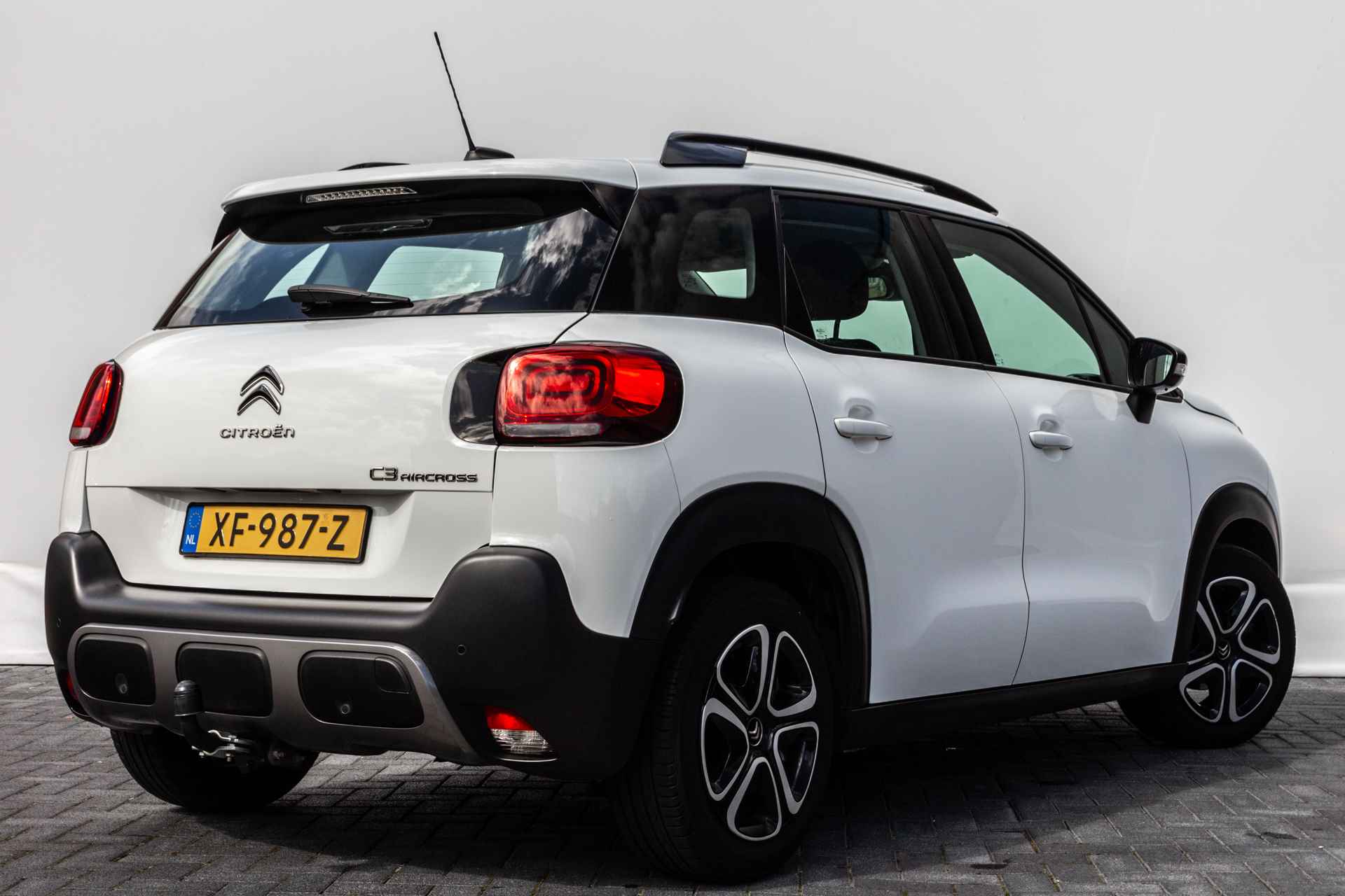 Citroën C3 Aircross 1.2 PureTech Feel RIJKLAAR INCL:GARANTIE. DAB+ I Android Auto/Apple CarPlay I Wireless Charging | - 6/25