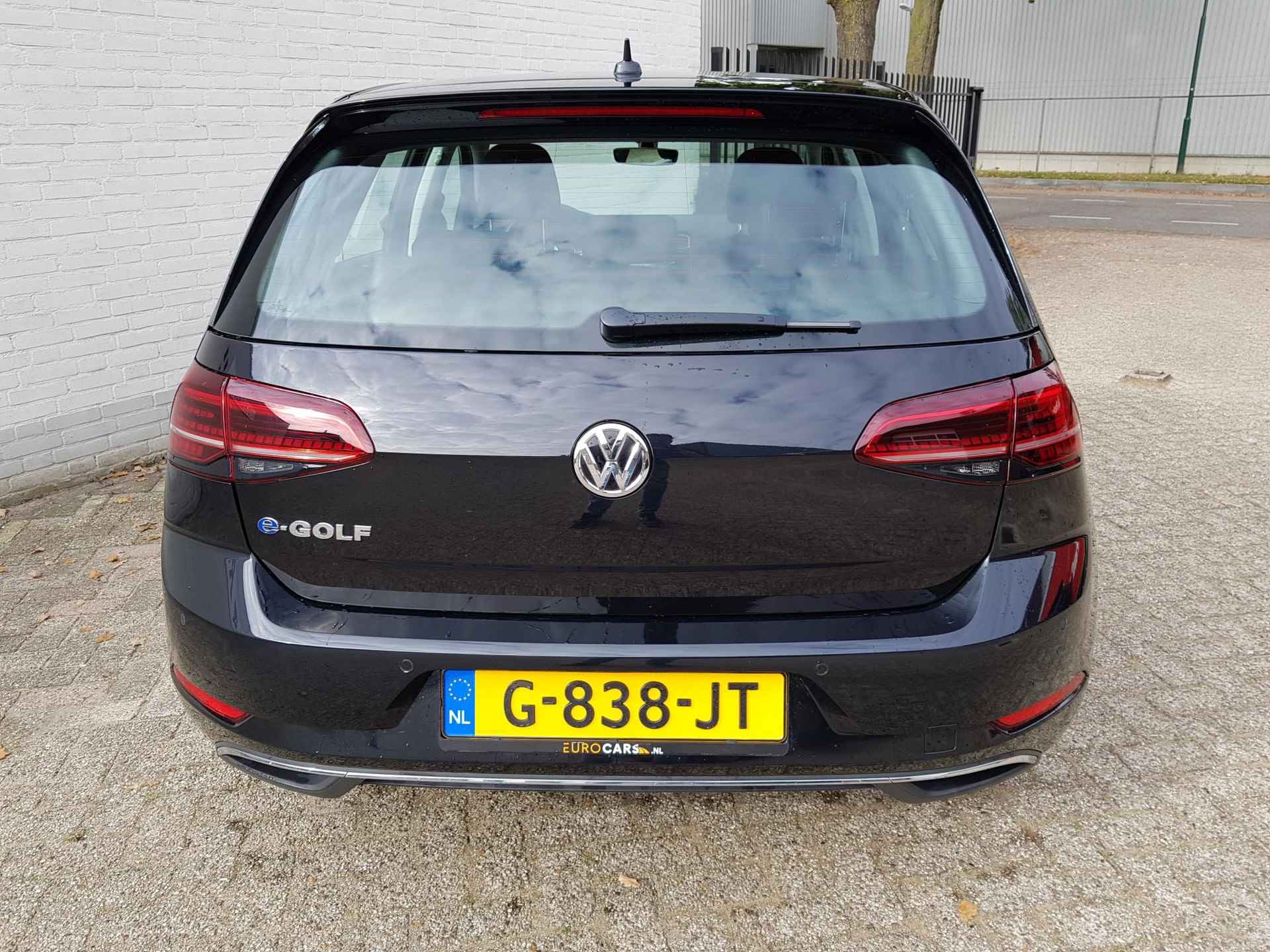 Volkswagen e-Golf e-Golf  | Navigatie | Climate Control | Virtuele Cockpit | Camera | Keyless | Stoelverwarming | Parkeer Sensoren | Cruise Control Adaptive | Lichtmetalen velgen 17" - 3/31