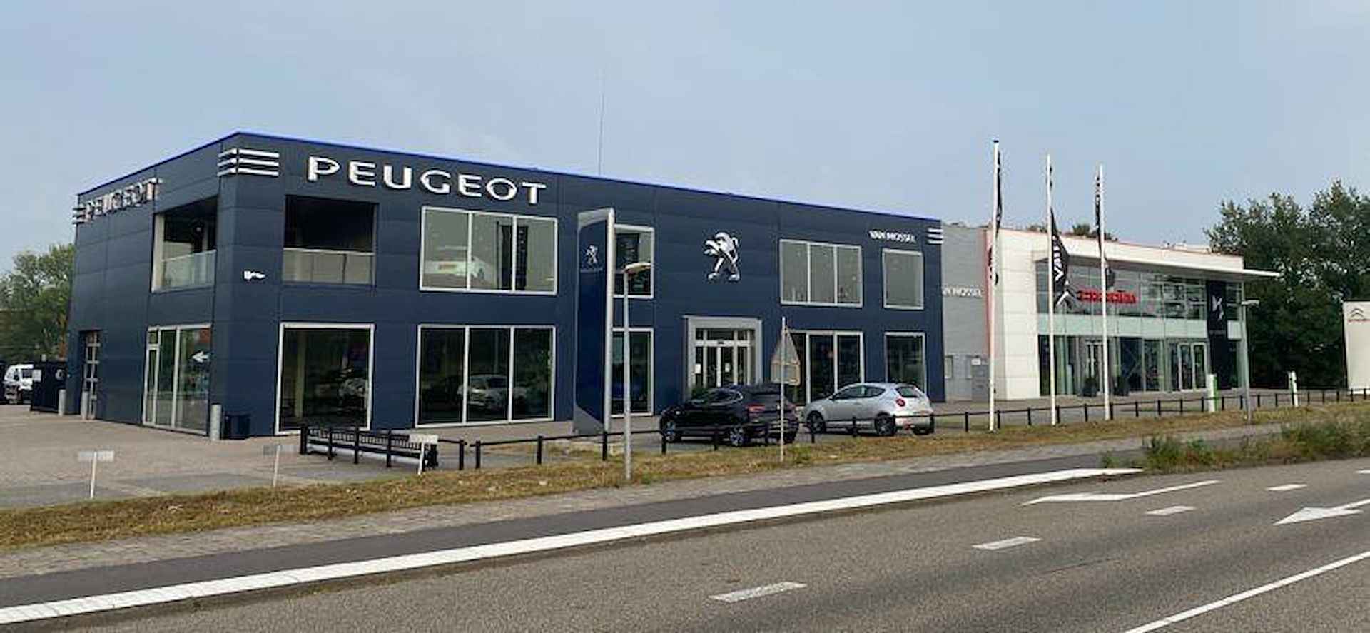Peugeot 308 SW 130PK GT - AUTOMAAT - FULL OPTIONS! - SCHUIF/KANTELDAK - 35/36