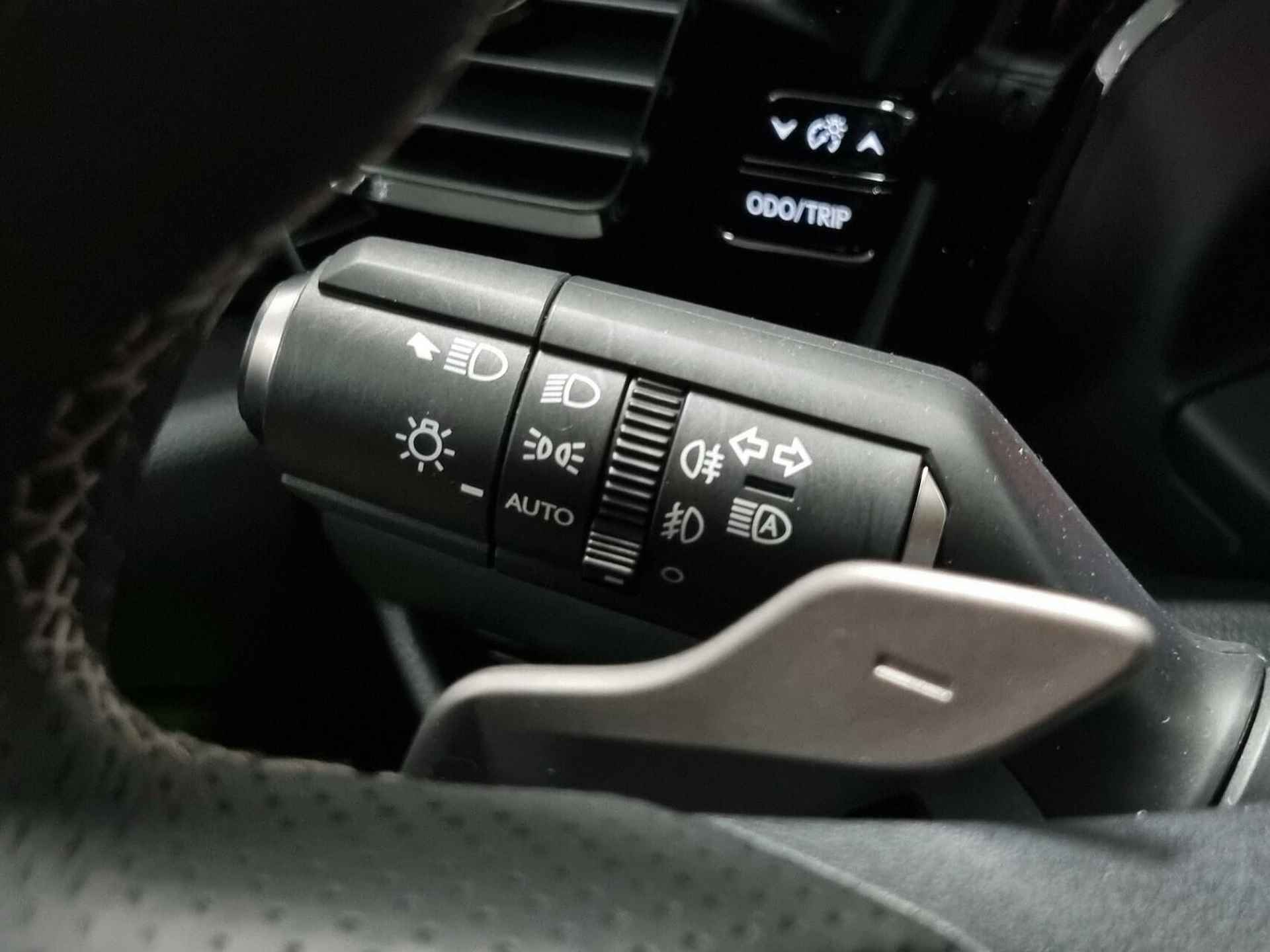 Lexus NX 450h+ AWD F Sport Line Plug-In Hybrid - 37/95