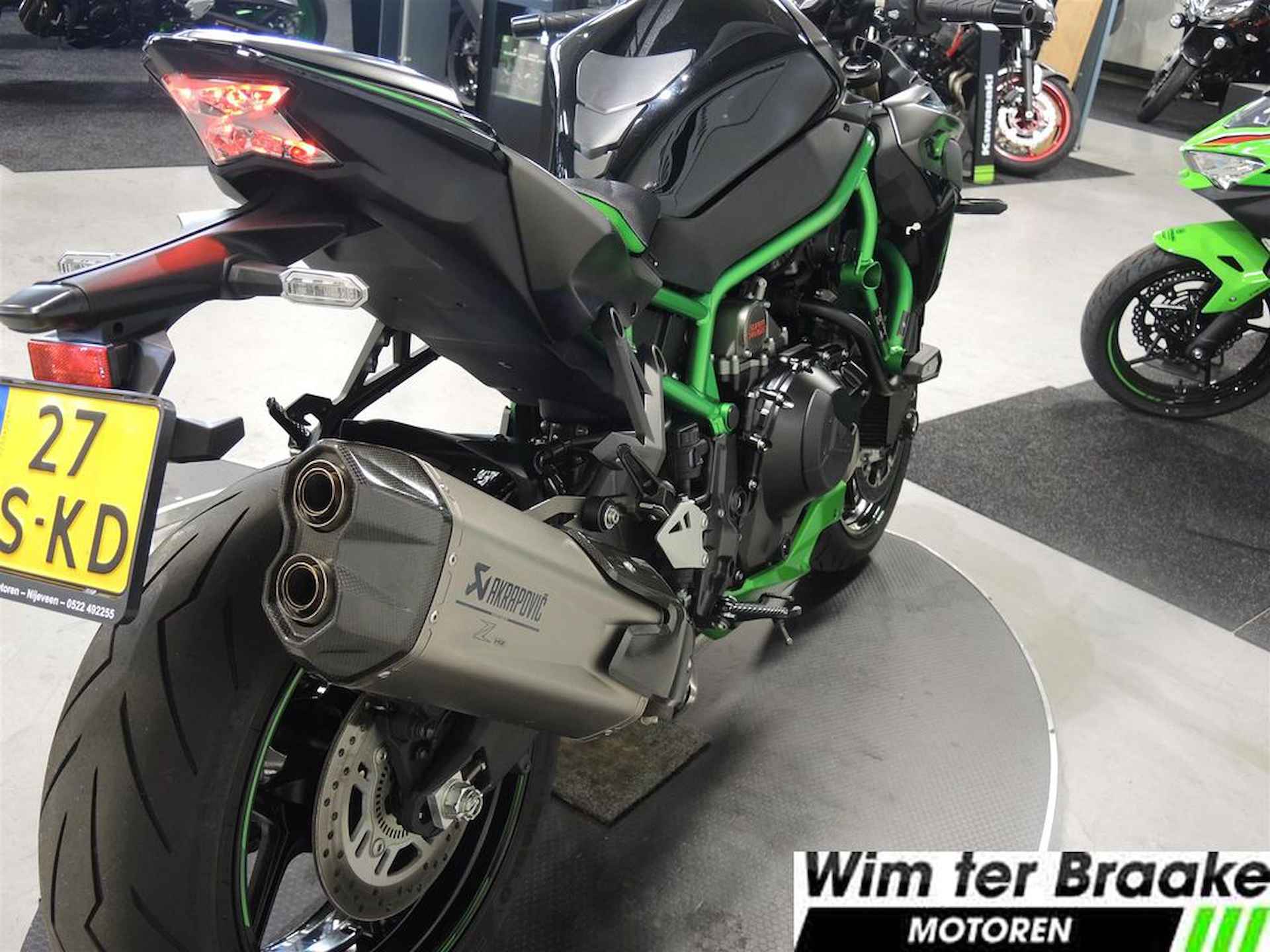 Kawasaki Z H2 SE Performance - 3/18