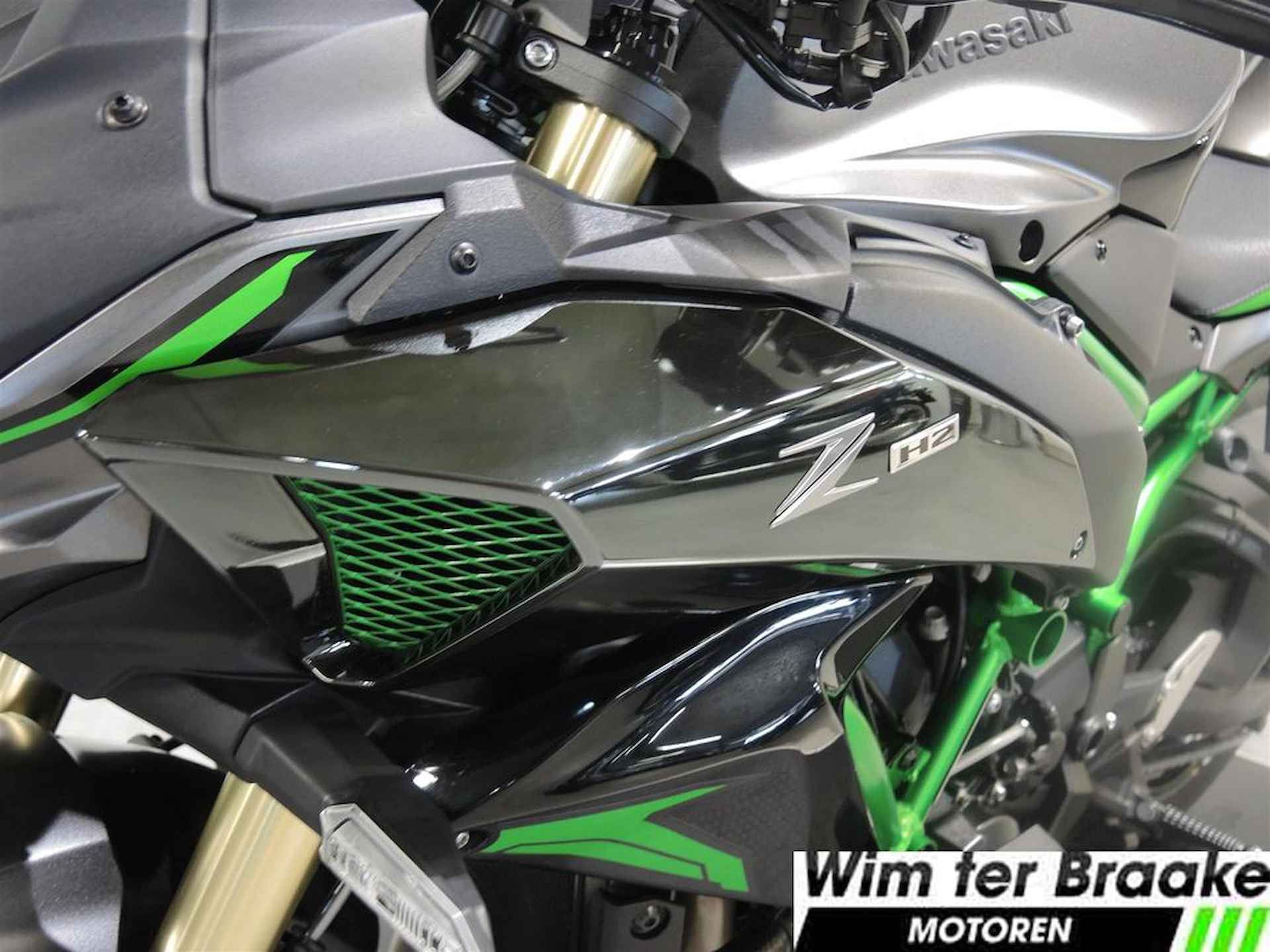 Kawasaki Z H2 SE Performance - 5/18