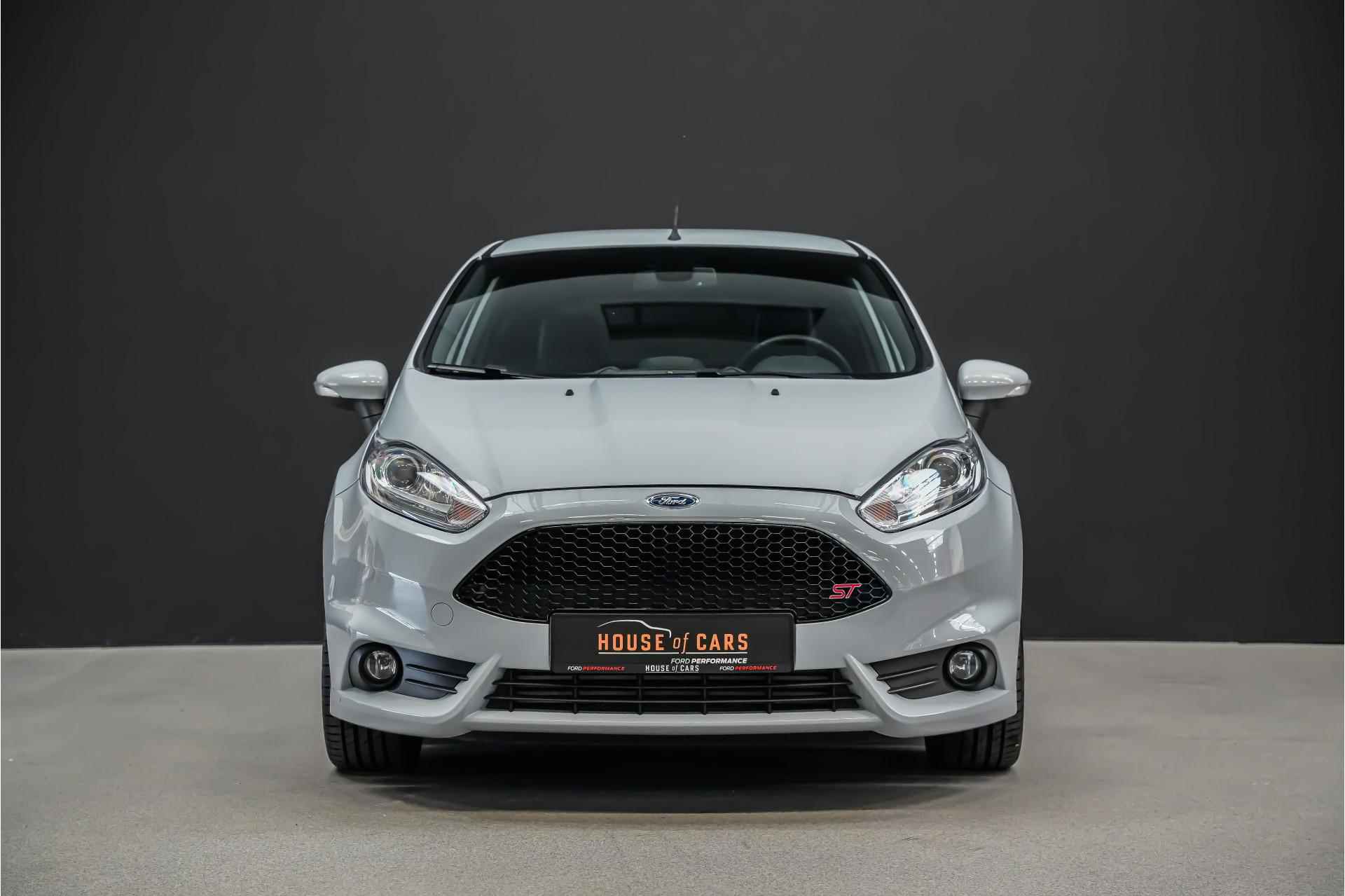 Ford Fiesta 1.6 200pk ST-200 |navigatie|keyless|camera|cruise control|winterpakket| - 19/31