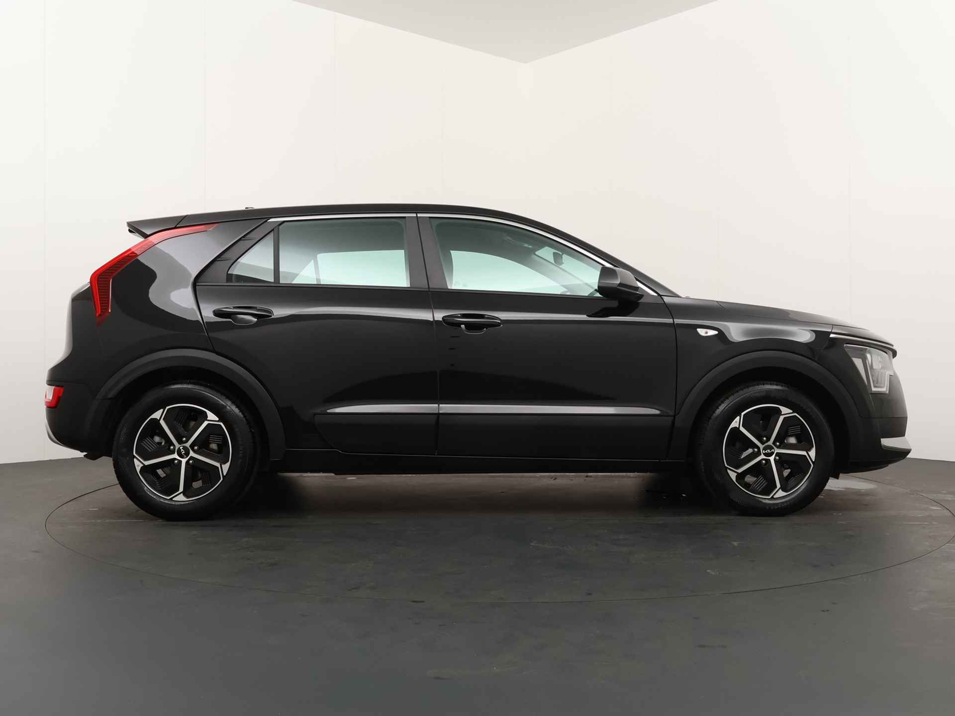 Kia Niro 1.6 GDi Hybrid ComfortLine - Climate Control - Adaptief Cruise Control - Apple/Android Carplay - Fabrieksgarantie Tot 2030 - 9/48