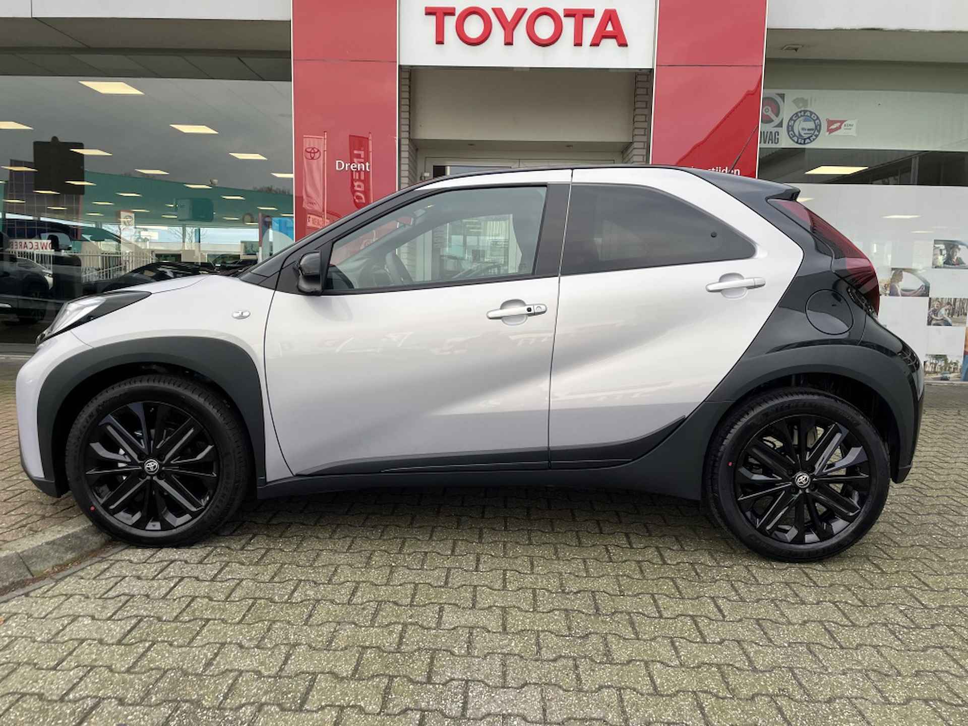 Toyota Aygo X 1.0 VVT-i MT JBL | Leder | Stoelverwarming | Premium Audio - 5/31