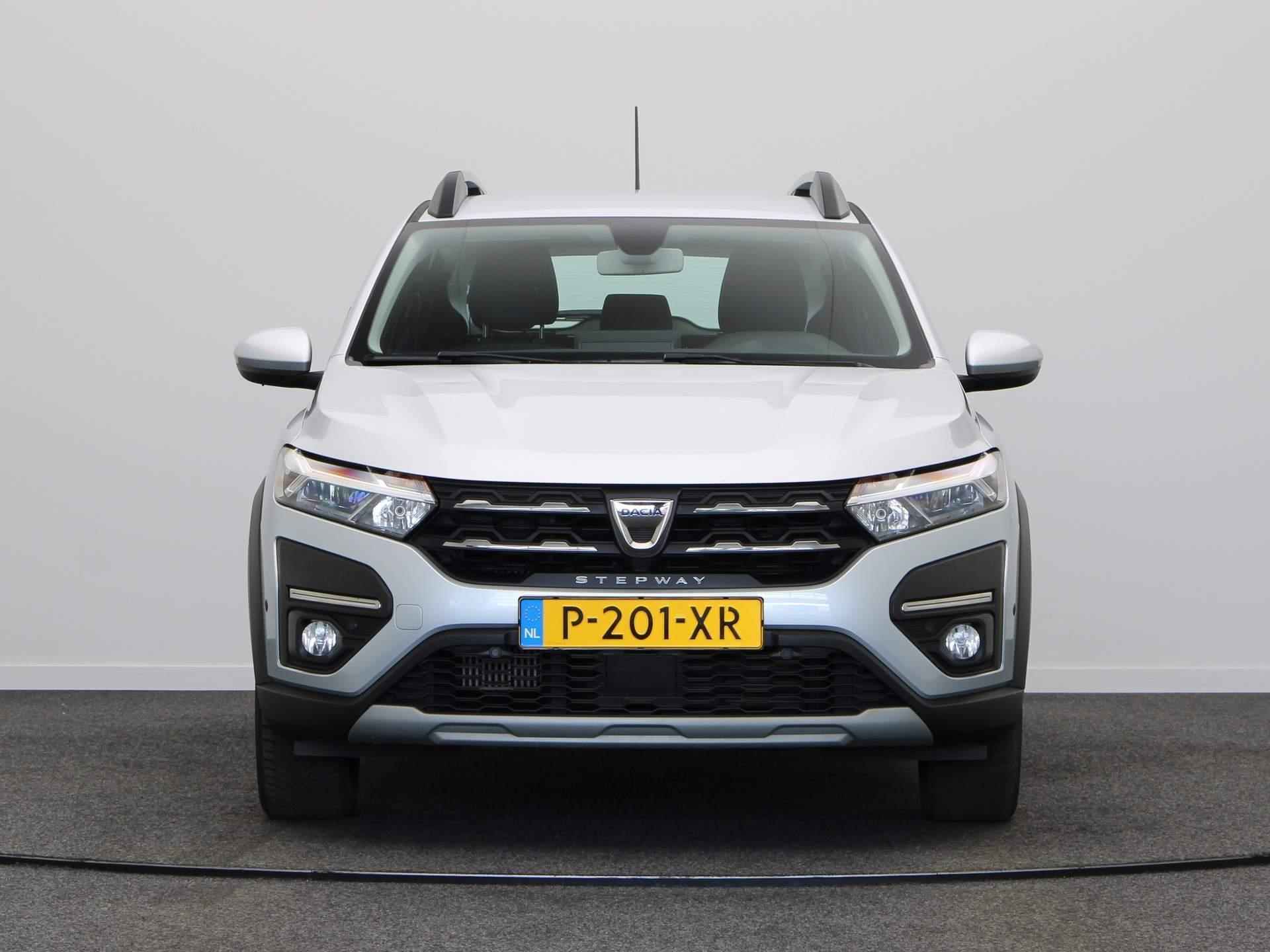 Dacia Sandero Stepway TCe 100pk Bi-Fuel Expression | Achteruitrijcamera | Climate control | Parkeersensoren voor/achter met camera | Eerste eigenaar | - 4/43