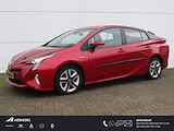 Toyota Prius 1.8 Dynamic Hybrid / Achteruitrijcamera / Navigatie + Apple Carplay/Android Auto / Climate Control / Cruise Control Adaptief / Stoelverwarming Voor /