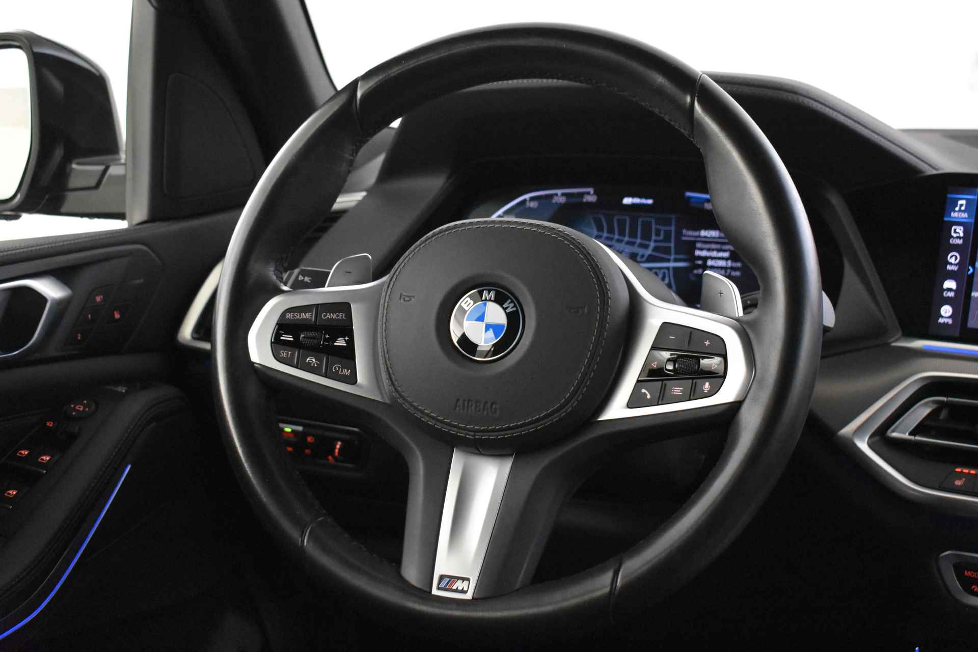 BMW X5 xDrive45e High Executive M Sport Automaat / Trekhaak / Laserlight / Parking Assistant Plus / Adaptief onderstel / Comfortstoelen / Live Cockpit Professional - 20/55