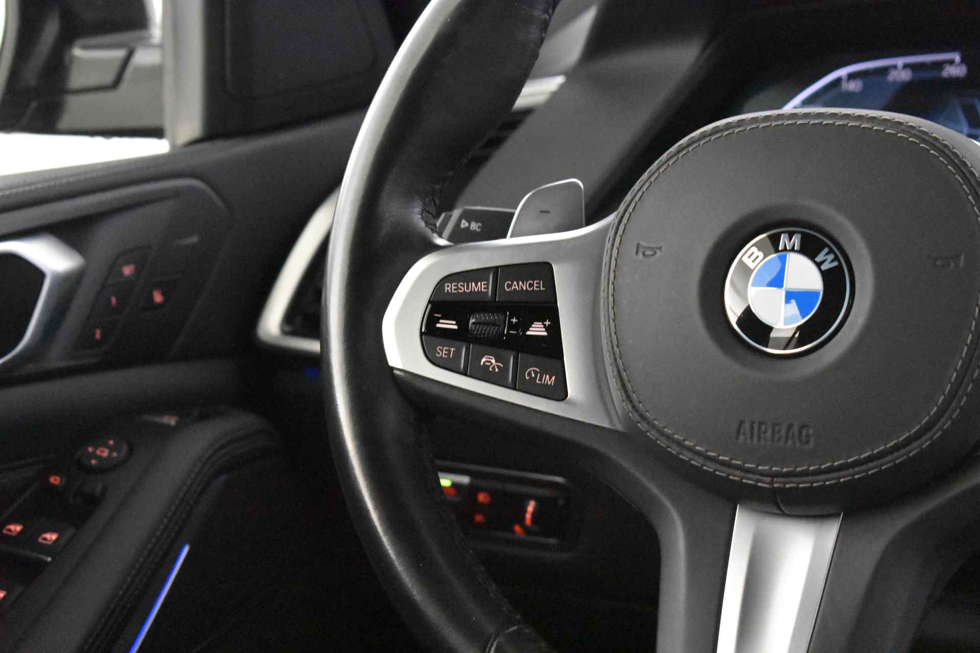 BMW X5 xDrive45e High Executive M Sport Automaat / Trekhaak / Laserlight / Parking Assistant Plus / Adaptief onderstel / Comfortstoelen / Live Cockpit Professional - 21/55