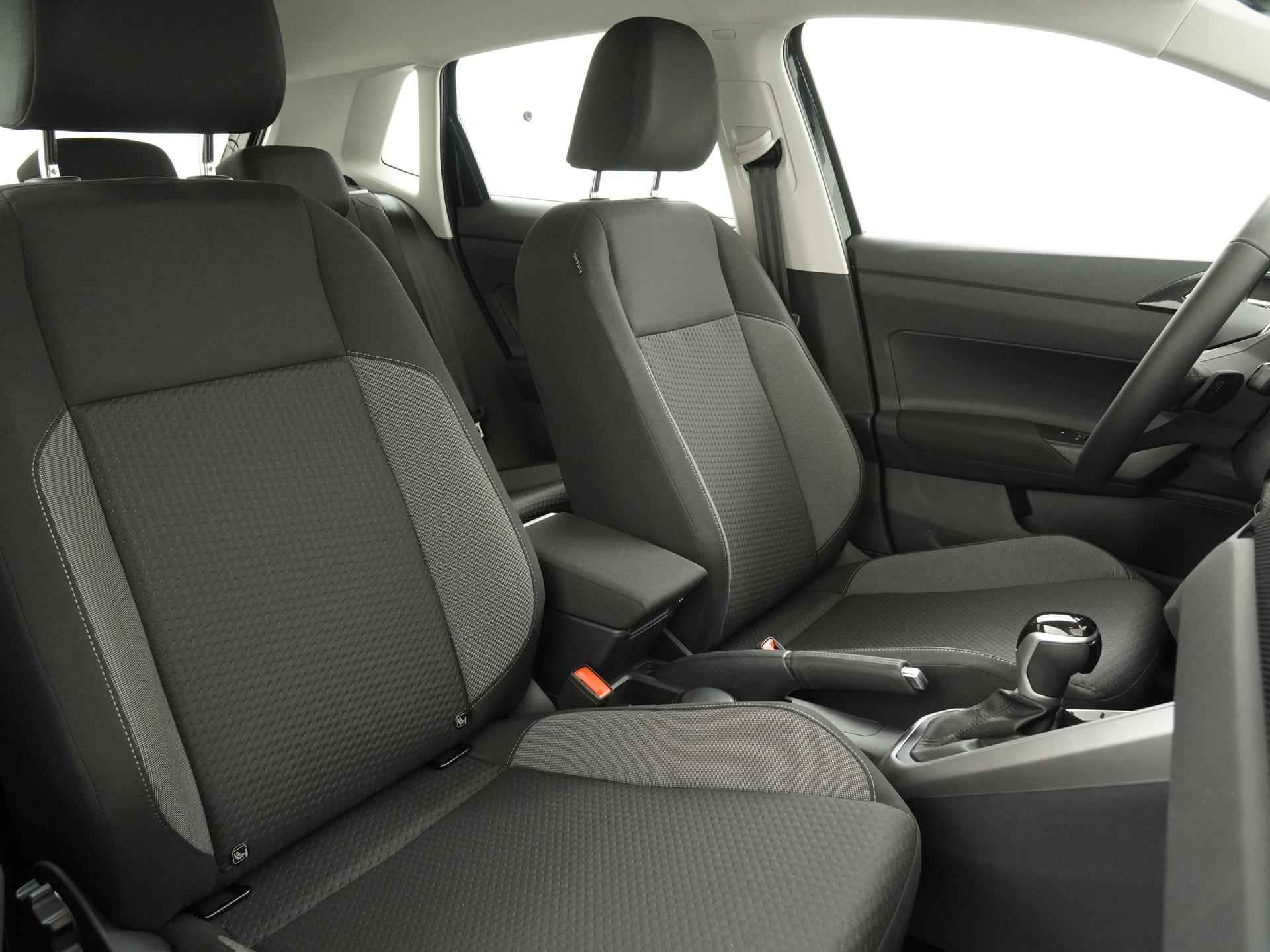 Volkswagen Polo 1.0 TSI Life DSG | Digital Cockpit | Apple Carplay | Camera | 15" | Zondag Open! - 25/33