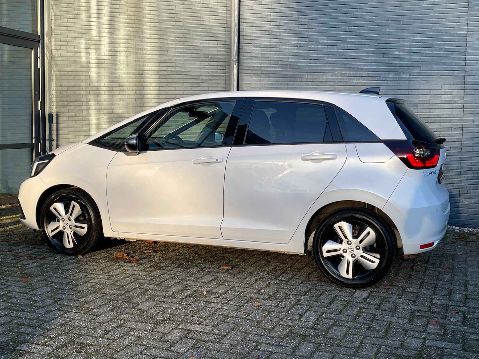 HONDA Jazz 1.5 i-MMD 109pk Hybrid Automaat Executive | Adaptieve Cruisecontrol | Navigatie & Carplay | LED | Blindspot | Stoel&Stuur Verwarming | - 13/32