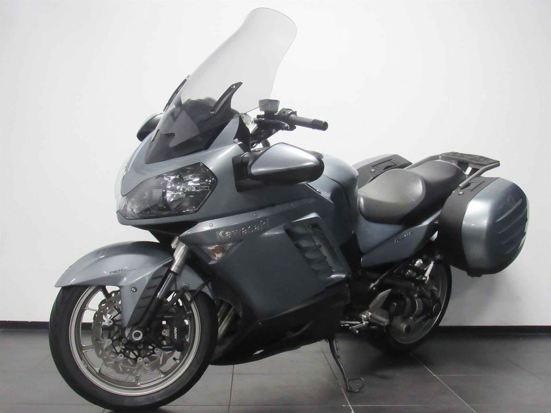 Kawasaki GTR 1400 - 2007 - 3/14