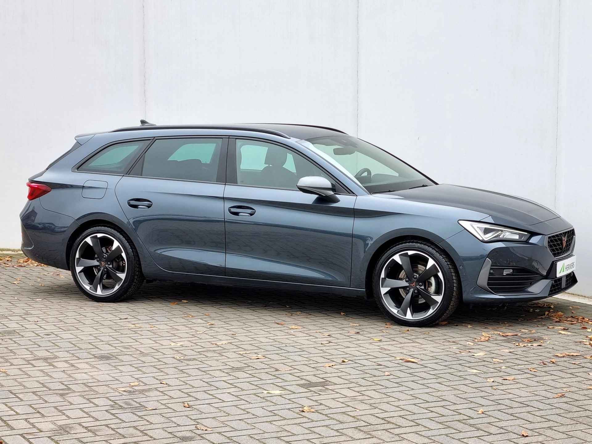 CUPRA Leon 1.5 eTSI Business Edition Plus 150PK Automaat / Cruise Control Adaptief / Navigatie / Elektrische Achterklep / Camera - 27/55