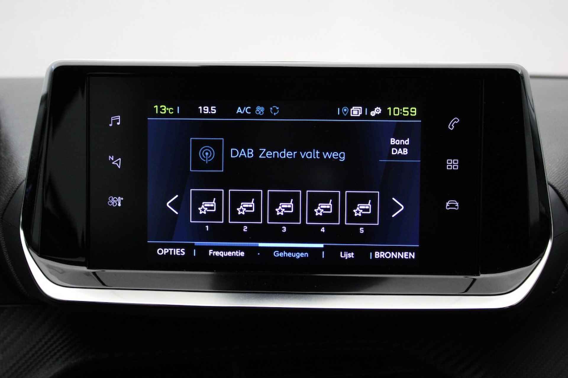 PEUGEOT E-208 EV Active 50 kWh - Carplay, Clima - 18/25