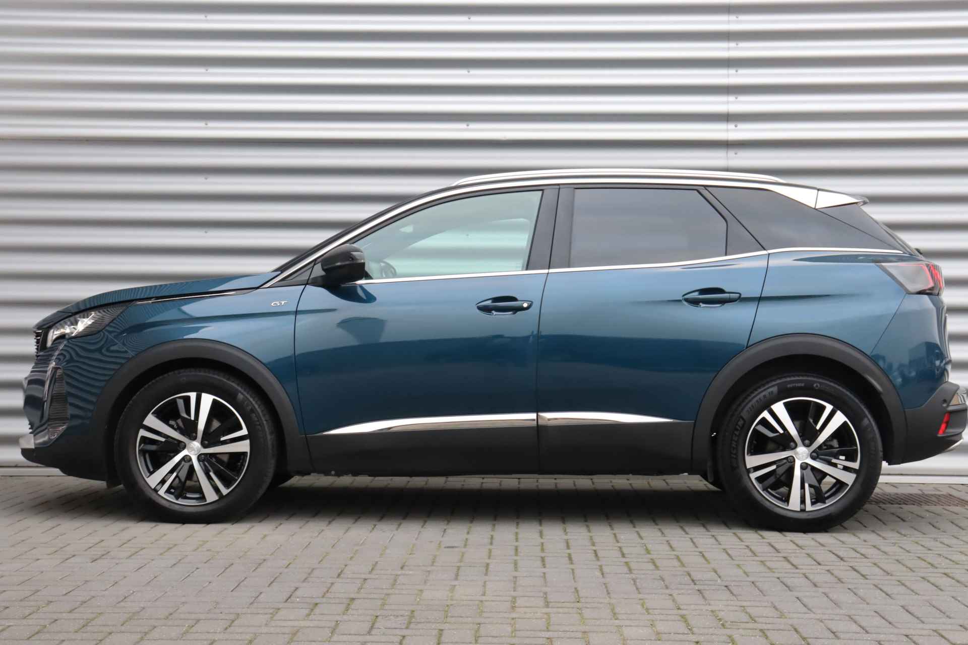 Peugeot 3008 1.6 PURETECH 180PK GT PACK BUSINESS AUTOMAAT / NAVI / LEDER / CLIMA / LED / PDC / 18" LMV / CAMERA / KEYLESS / 1500KG TREKGEWICH - 2/49