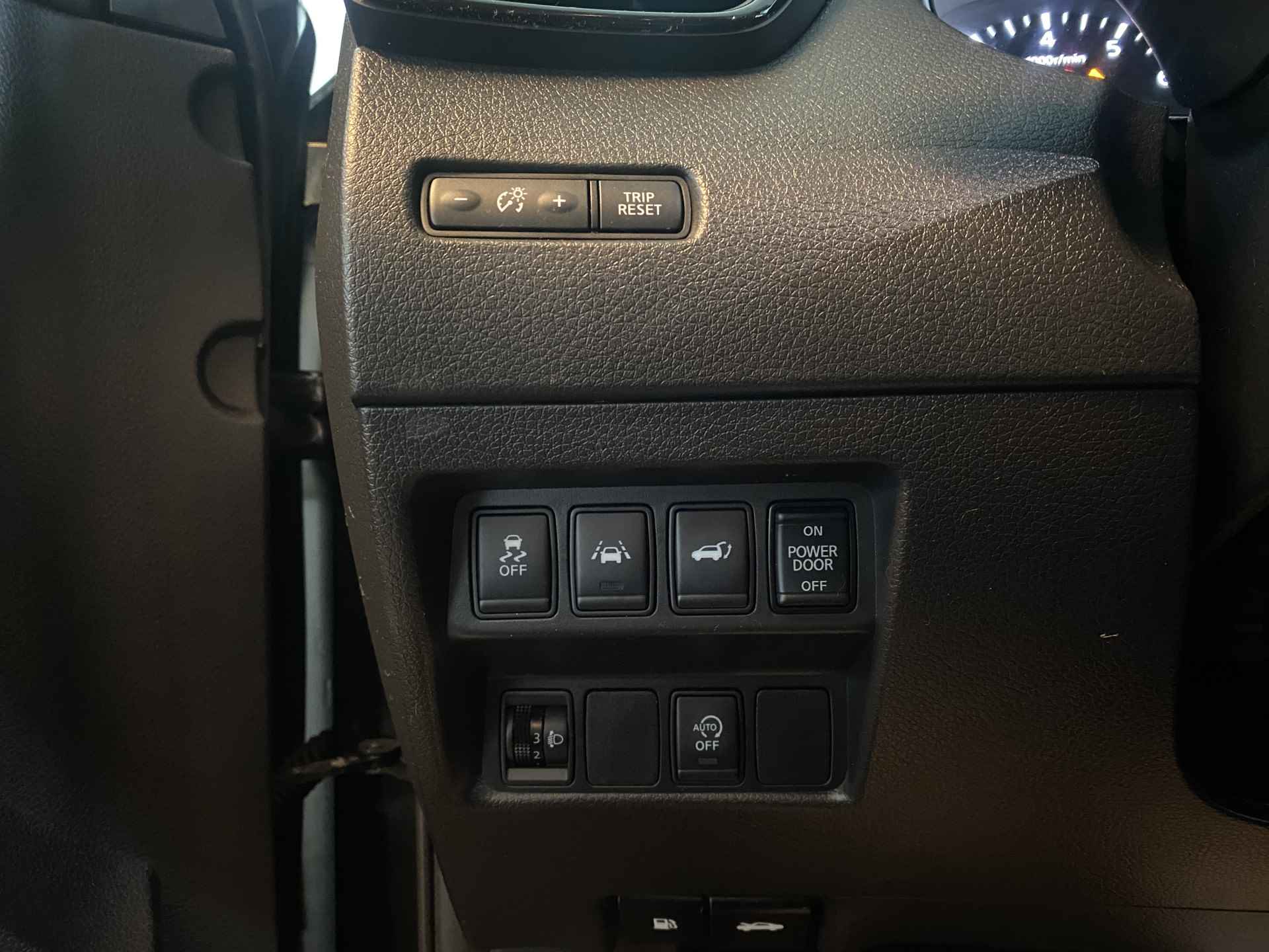 Nissan X-Trail 1.6 DIG-T N-Connecta 7p. | Navi | Pano-Dak | Bluetooth | Trekhaak | Camera's rondom | - 35/44