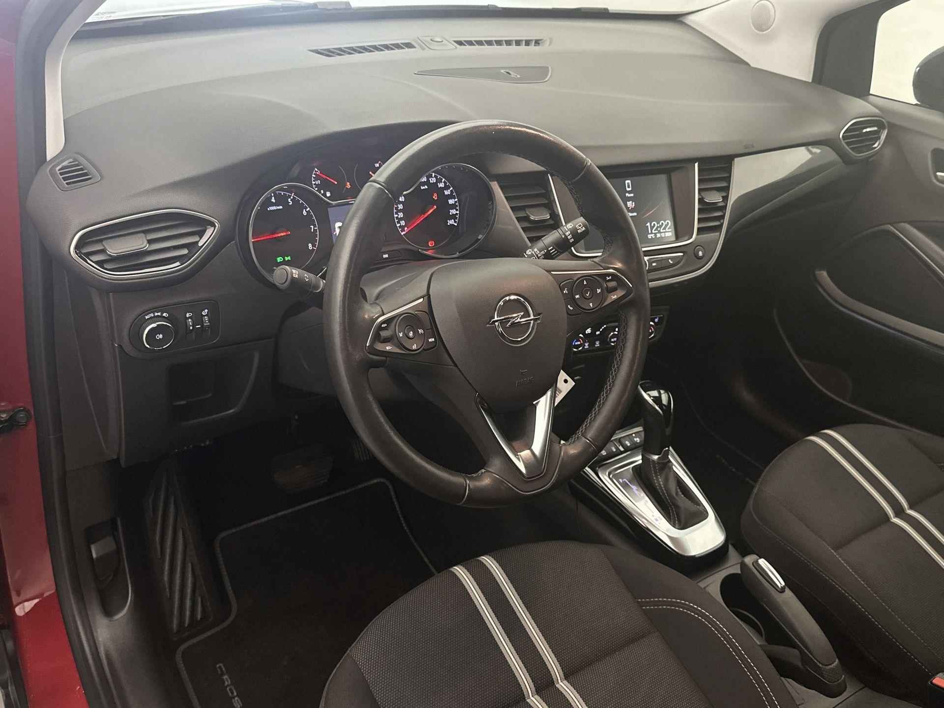 Opel Crossland SUV Elegance 130 pk Automaat | Navigatie | Achteruitrijcamera | Parkeersensoren Achter | Voorstoelen Verwarmd | LED Koplampen | DAB Ontvanger | Climate Control | Cruise Control | 16" Lichtmetalen Velgen | Apple Carplay/Android Auto | - 11/37