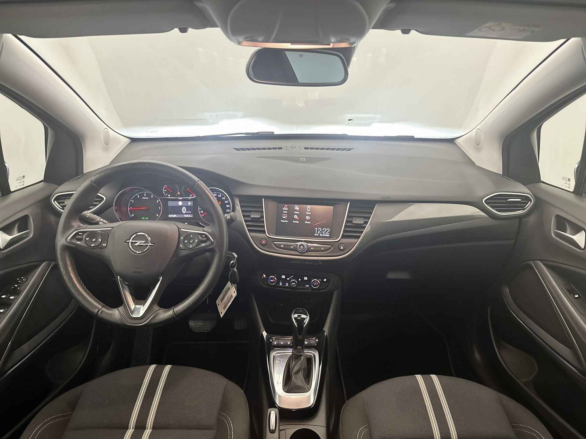 Opel Crossland SUV Elegance 130 pk Automaat | Navigatie | Achteruitrijcamera | Parkeersensoren Achter | Voorstoelen Verwarmd | LED Koplampen | DAB Ontvanger | Climate Control | Cruise Control | 16" Lichtmetalen Velgen | Apple Carplay/Android Auto | - 12/37