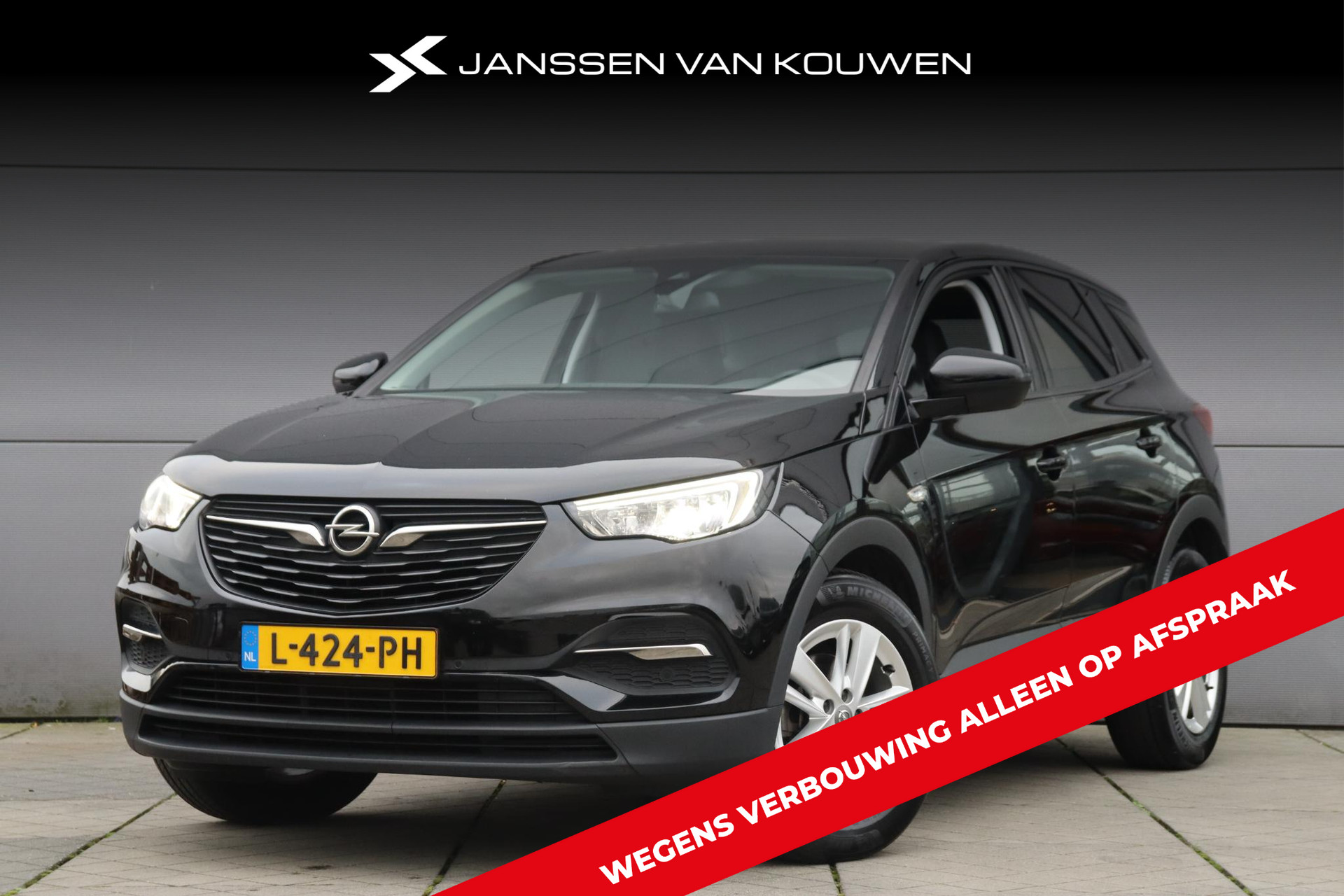 Opel Grandland X 1.2 Turbo Business Edition / Navigatie / Stoel-stuurverwarming / Climate / Camera