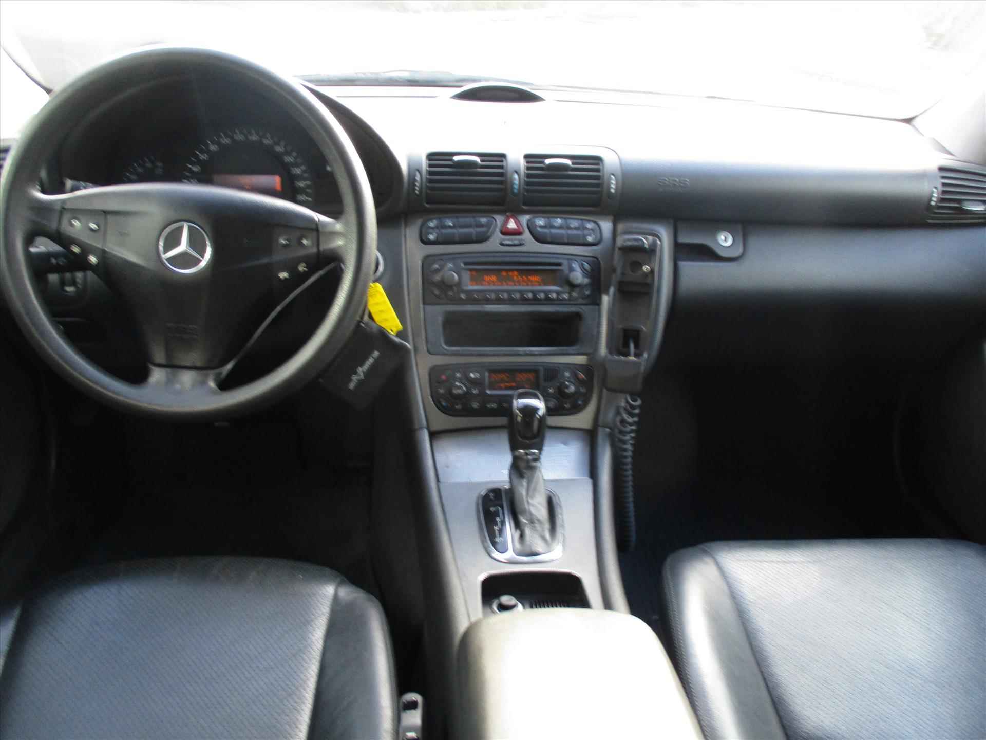 MERCEDES C-Klasse 2.7 CDI C270 SEDAN AUT Avantgarde / GEEN 2E ZO MOOI - 5/17