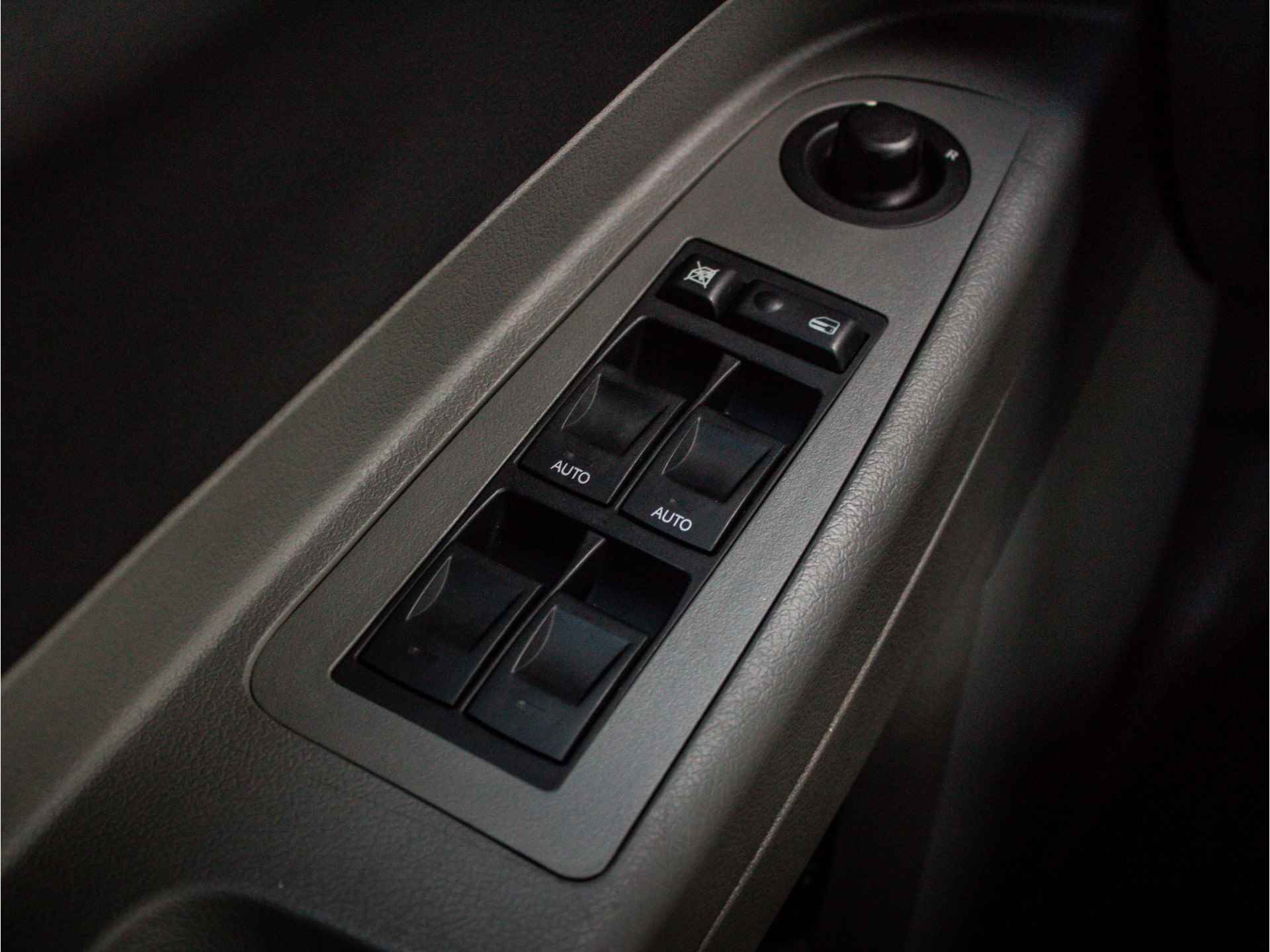 Chrysler 300C 5.7 V8 HEMI |Stoelverwarming |Navigatie |Cruise Control |Dual Climate Control |Memory Seats | - 15/41