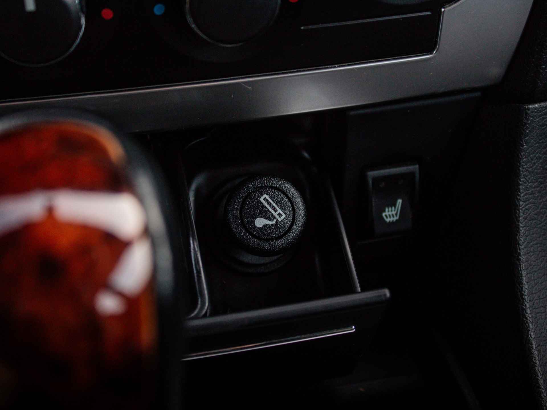 Chrysler 300C 5.7 V8 HEMI |Stoelverwarming |Navigatie |Cruise Control |Dual Climate Control |Memory Seats | - 28/41
