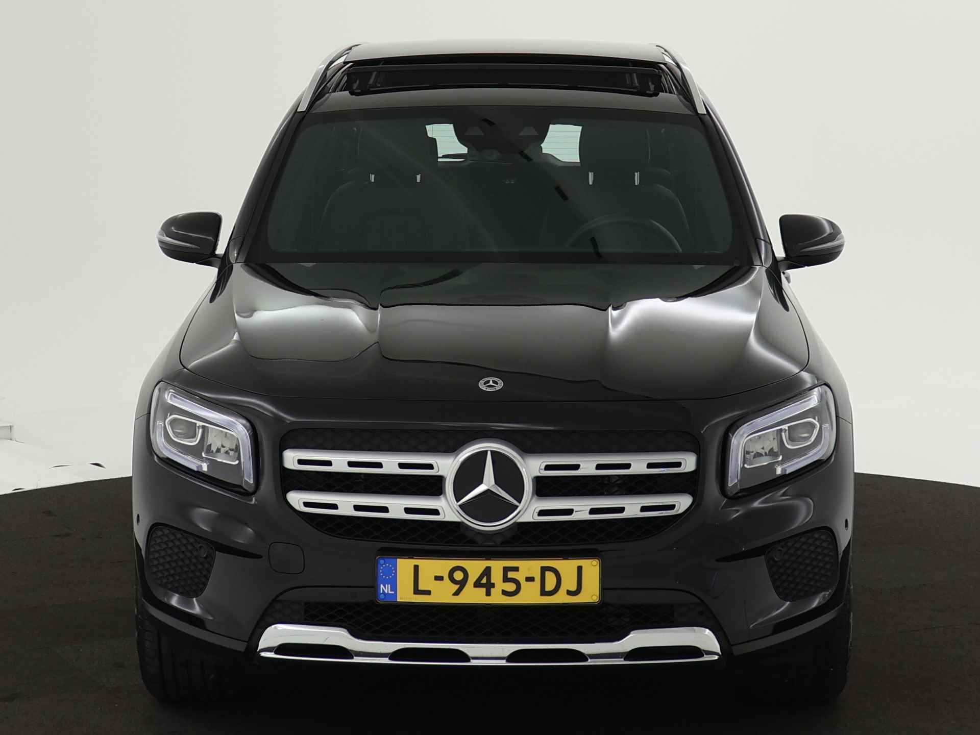 Mercedes-Benz GLB 200 Business Solution Luxury | Panoramadak | Augmented Reality | Sfeerverlichting | Parkeerpakket met Camera | Stoelverwarming | Inclusief 24 maanden Mercedes-Benz Certified garantie voor Europa. - 28/44