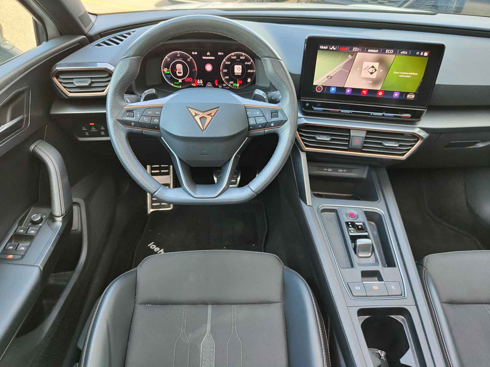 CUPRA Leon Sportstourer 1.4 e-Hybrid VZ Performance | NIEUW BINNEN | Pano.dak | Stuur- & Stoelverwarming | ACC | Navigatie | 19"| - 3/4