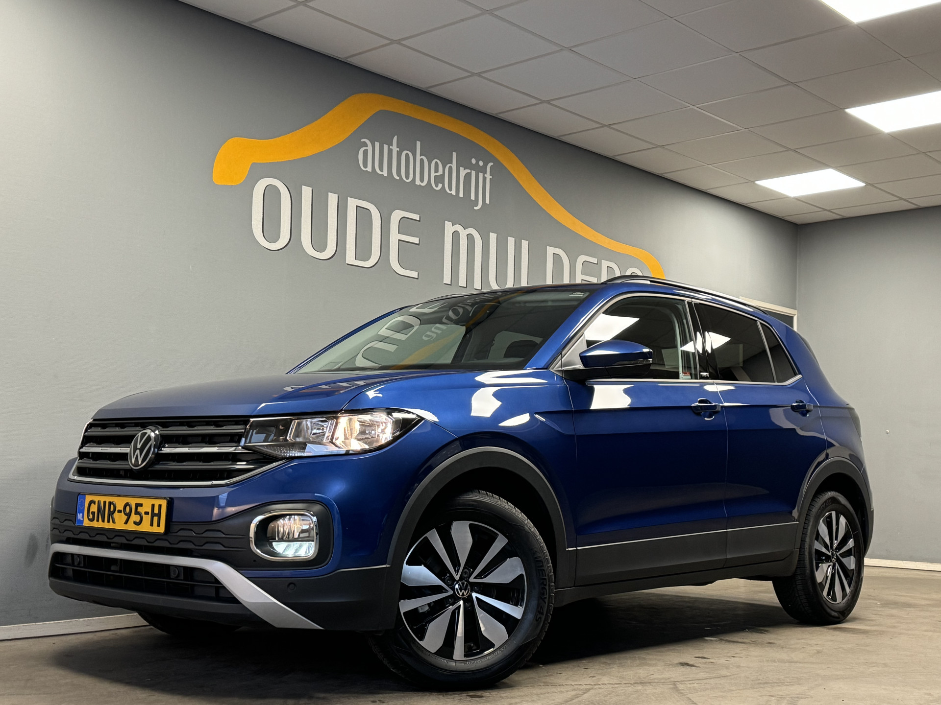 Volkswagen T-Cross 1.0 TSI MOVE Stoelverwarming/Camera/Navigatie