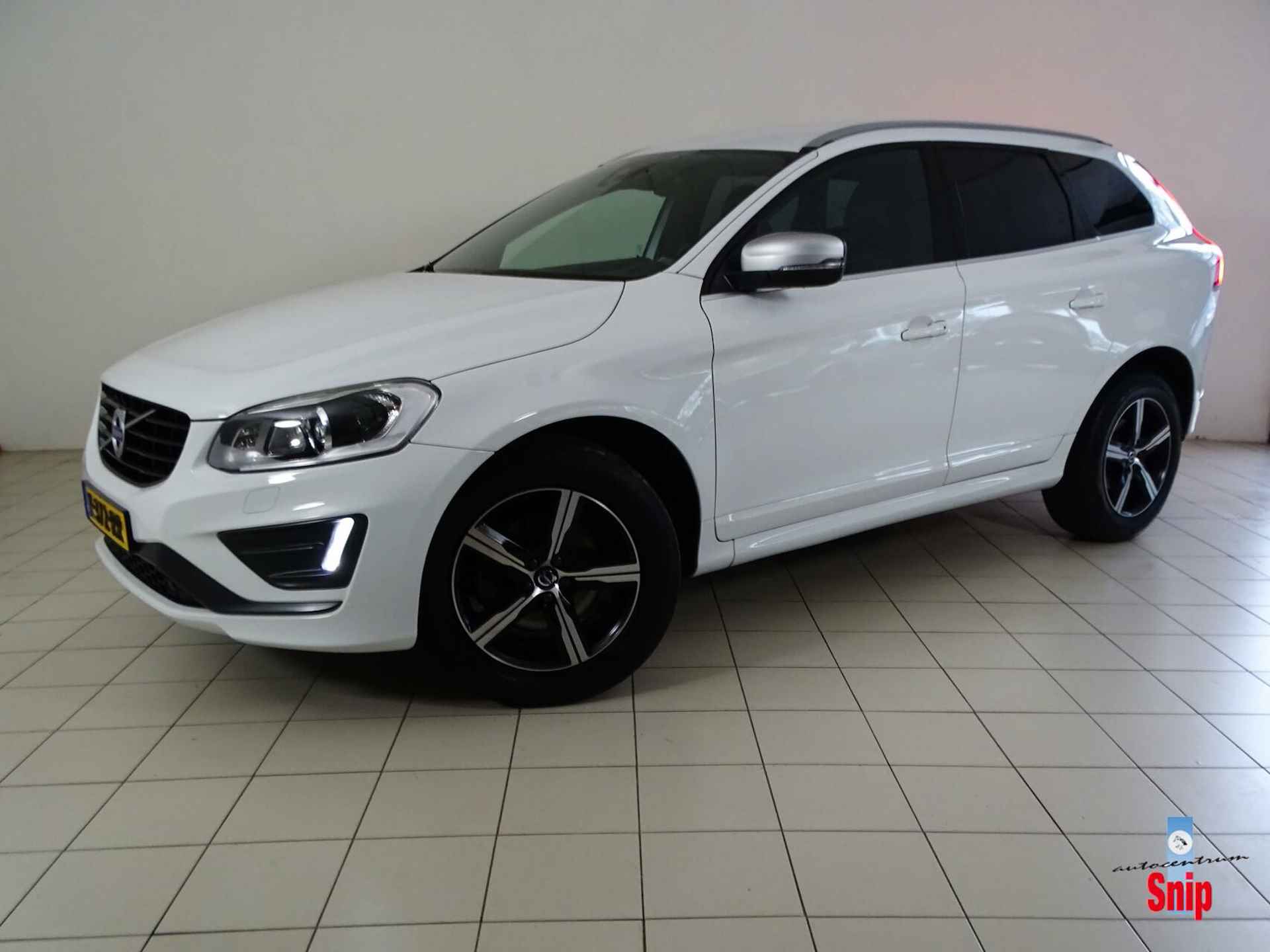 Volvo XC60 2.0 T5 R-Design Automaat. - 18/31