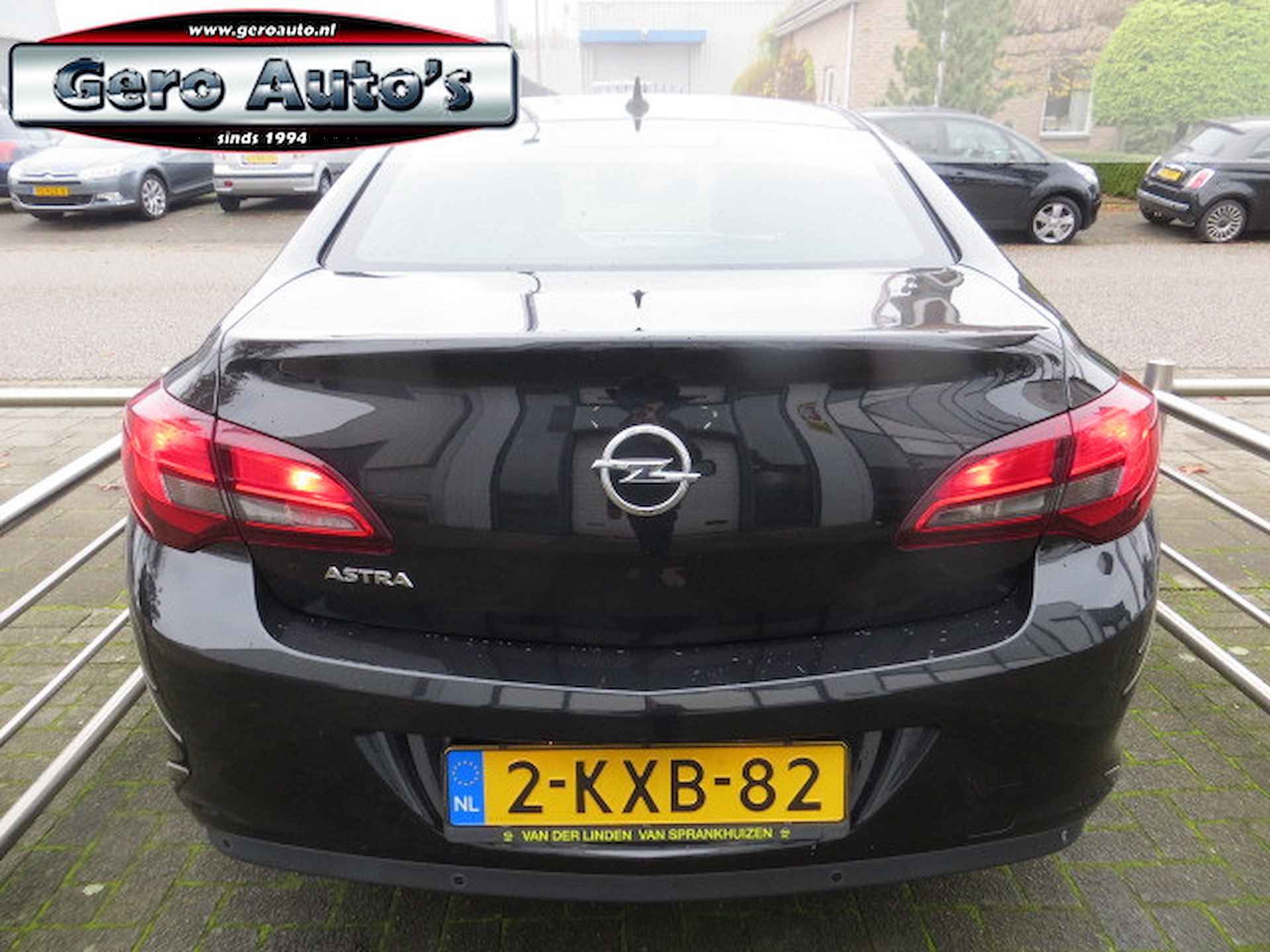 Opel Astra 1.4 Cosmo sedan nl-auto airco ecc,cruise control,lmv - 9/18