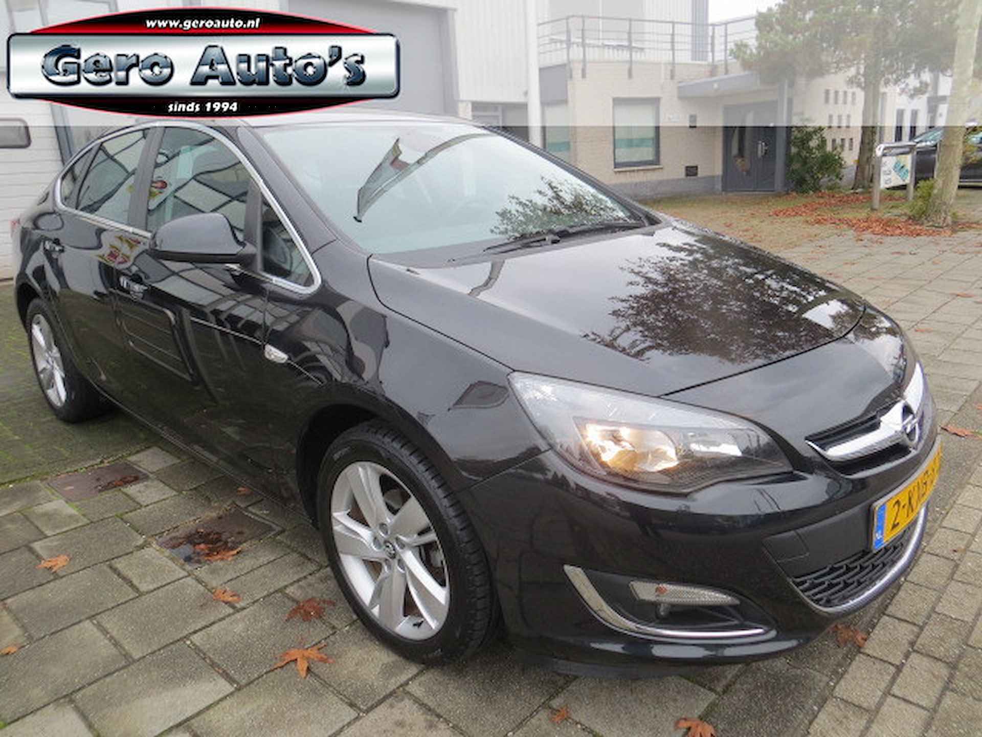 Opel Astra 1.4 Cosmo sedan nl-auto airco ecc,cruise control,lmv - 11/18