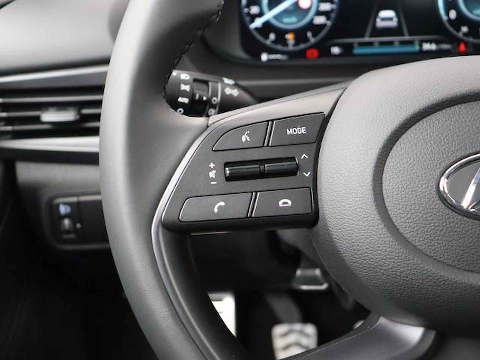 Hyundai Bayon 1.0 T-GDI Comfort Smart Aut. | Incl. €2200,- Voorraadactie! | Navigatie | Apple Carplay | Camera | Lm-wielen | - 6/22