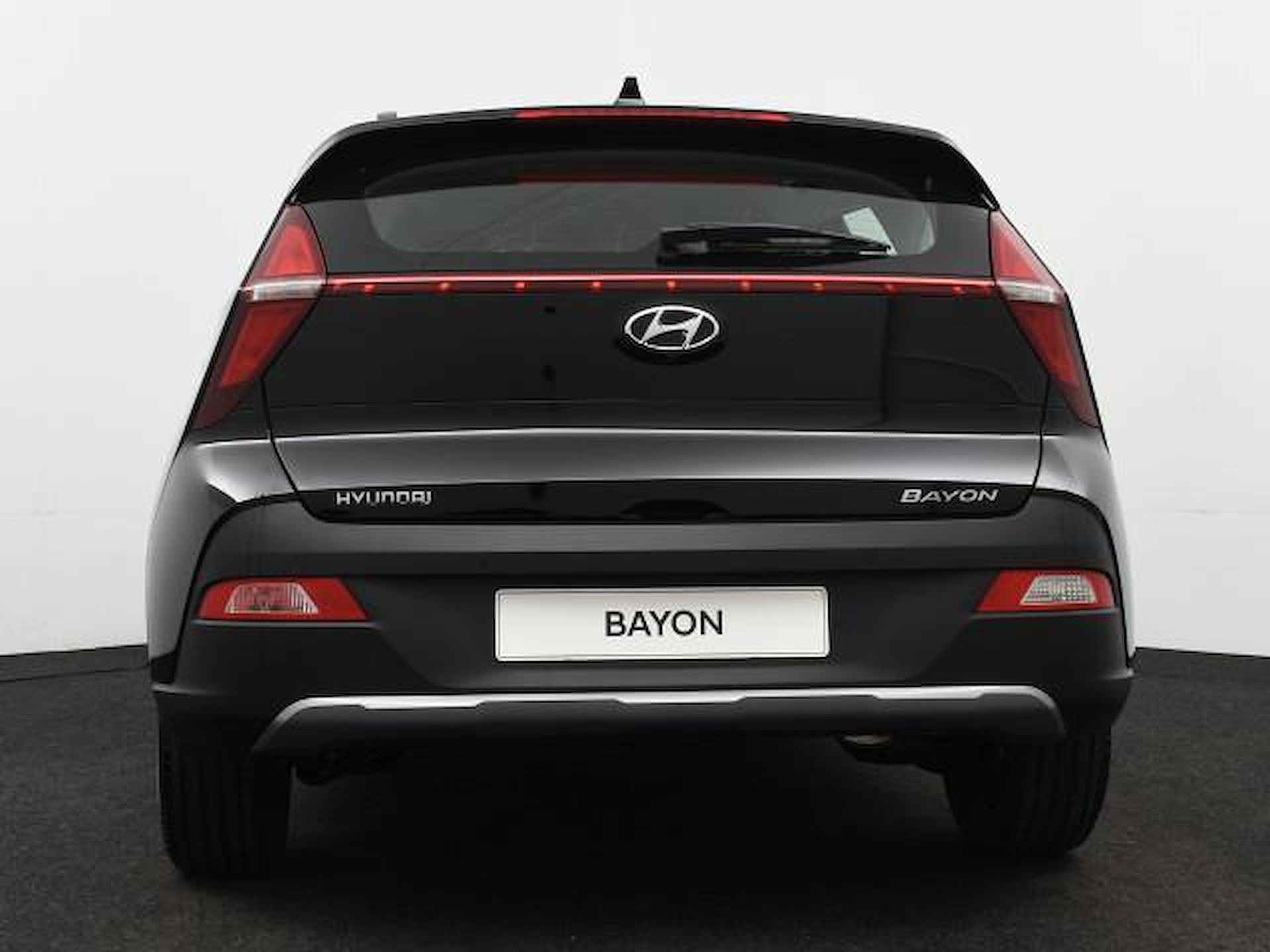Hyundai Bayon 1.0 T-GDI Comfort Smart Aut. | Incl. €2200,- Voorraadactie! | Navigatie | Apple Carplay | Camera | Lm-wielen | - 17/22