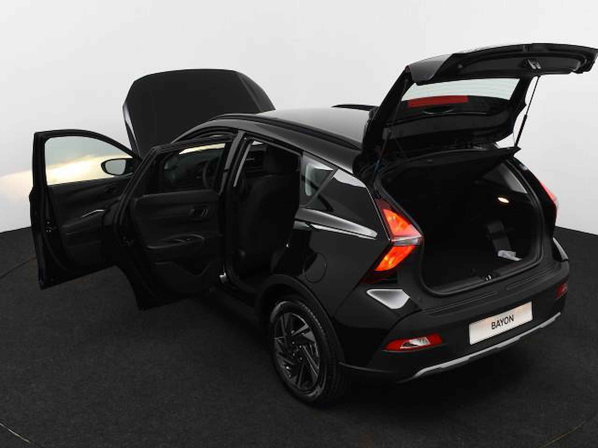 Hyundai Bayon 1.0 T-GDI Comfort Smart Aut. | Incl. €2800,- Voorraadactie! | Navigatie | Apple Carplay | Camera | Lm-wielen | - 18/22