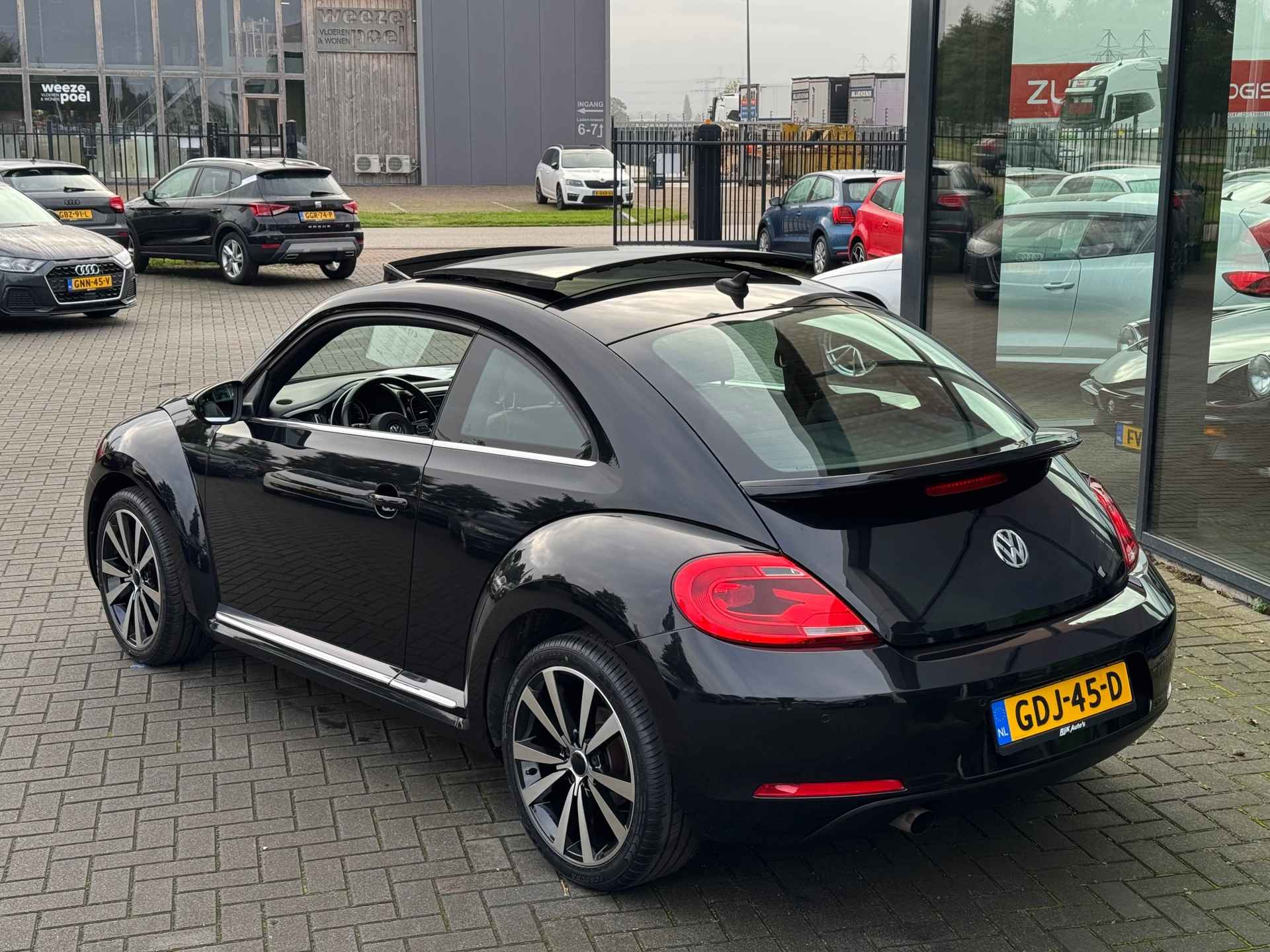 Volkswagen Beetle 1.2 TSI Design * Panoramadak * Xenon * Navigatie * Leder - 36/56