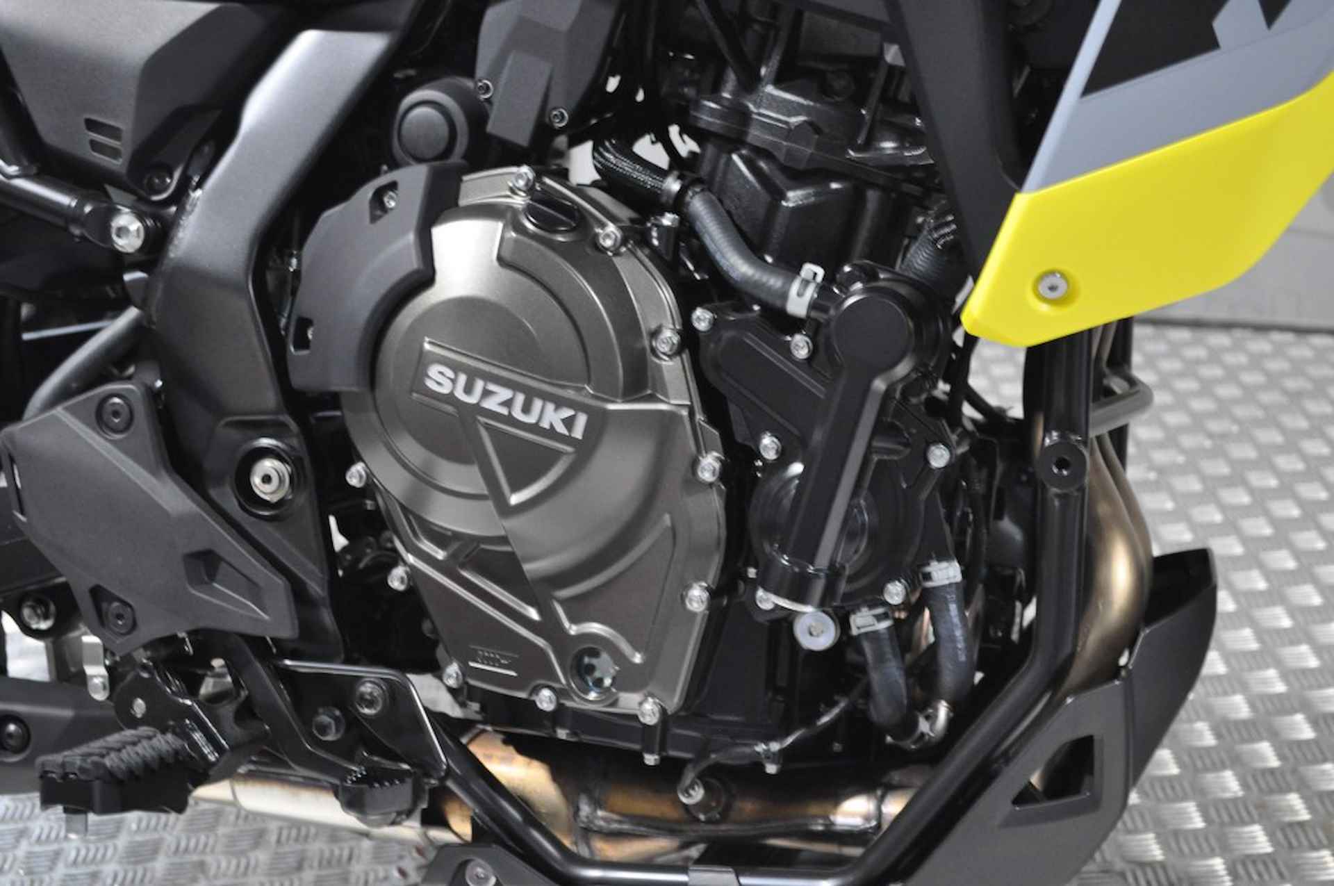 SUZUKI V-strom 800 De V-STROM - 6/20