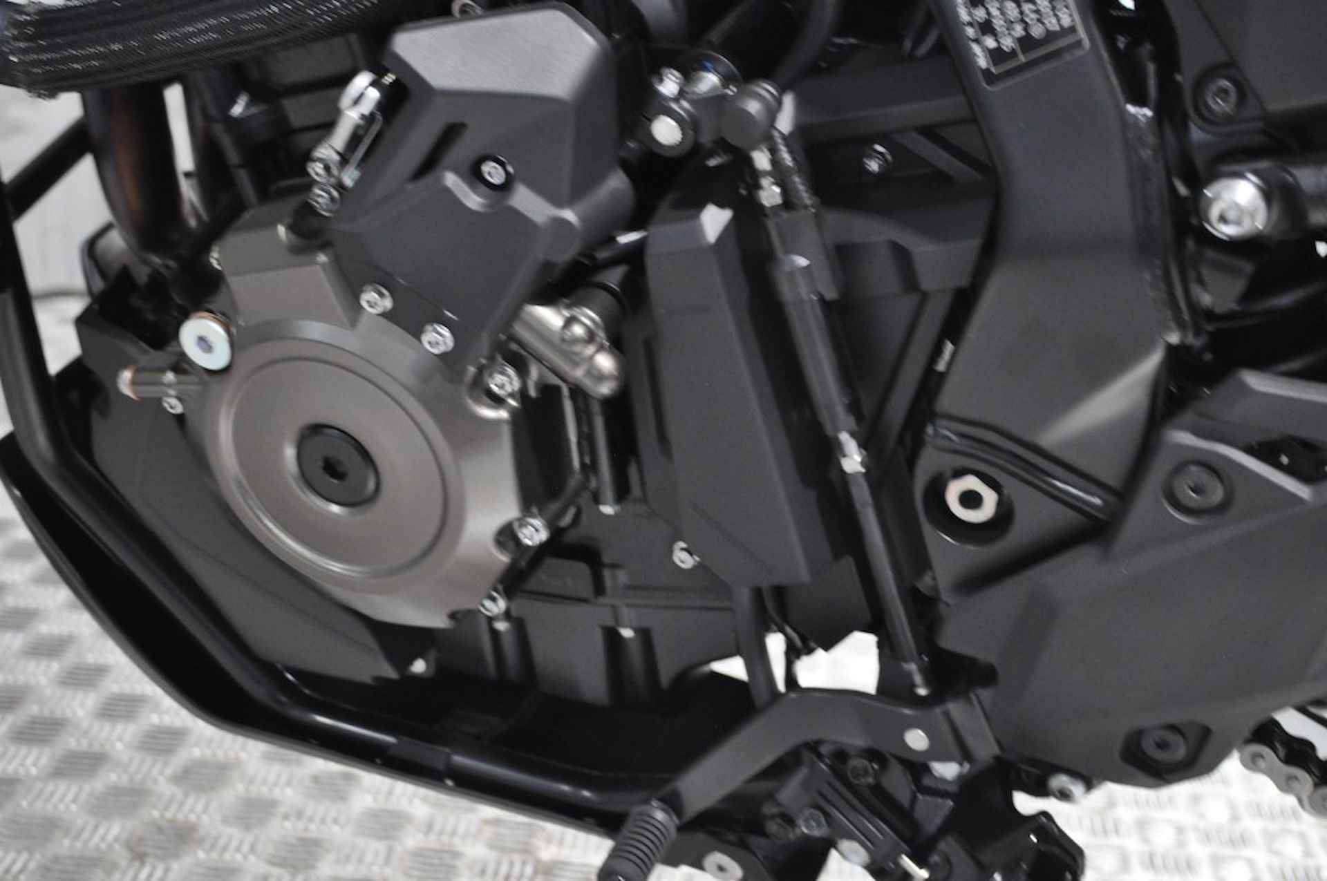 SUZUKI V-strom 800 De V-STROM - 9/20