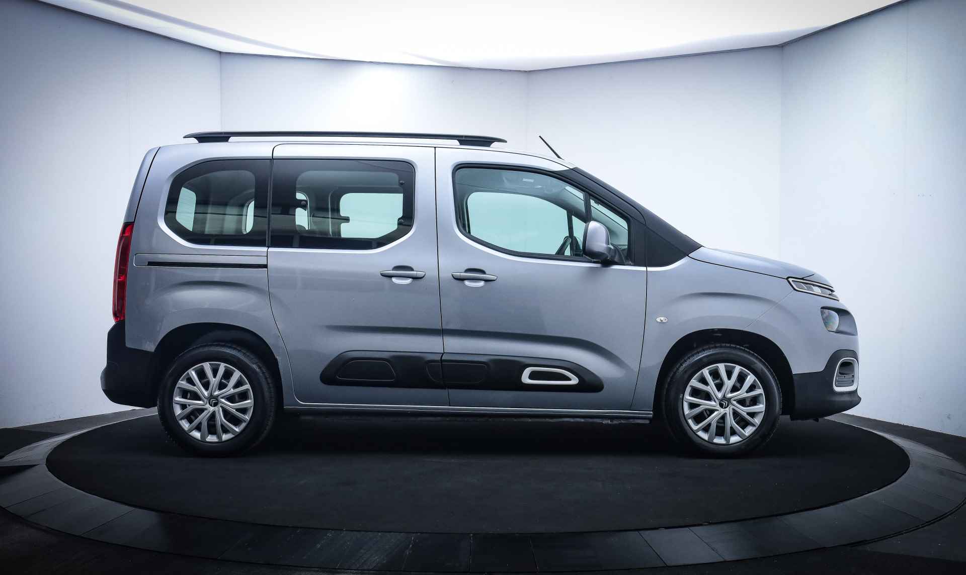 Citroën Berlingo 1.2T LIVE 1e Eig. NAVI/CARPLAY/CLIMA/CRUISE/PDC/DAB+ - 4/22