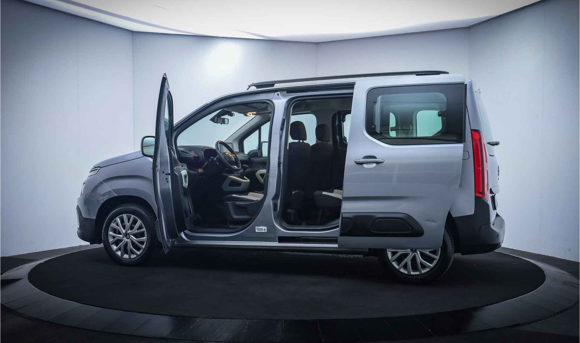 Citroën Berlingo 1.2T LIVE 1e Eig. NAVI/CARPLAY/CLIMA/CRUISE/PDC/DAB+ - 9/22