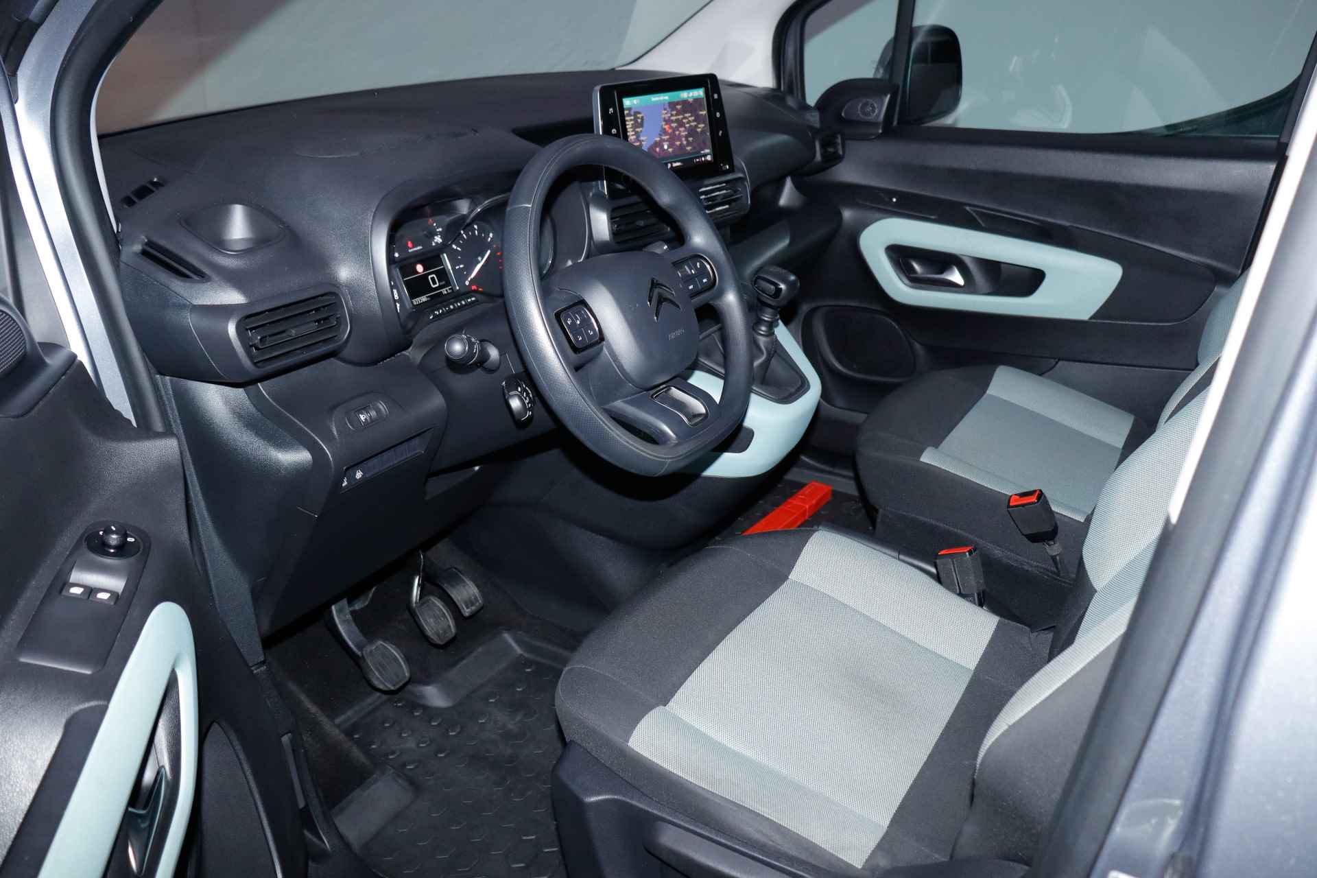 Citroën Berlingo 1.2T LIVE 1e Eig. NAVI/CARPLAY/CLIMA/CRUISE/PDC/DAB+ - 16/22