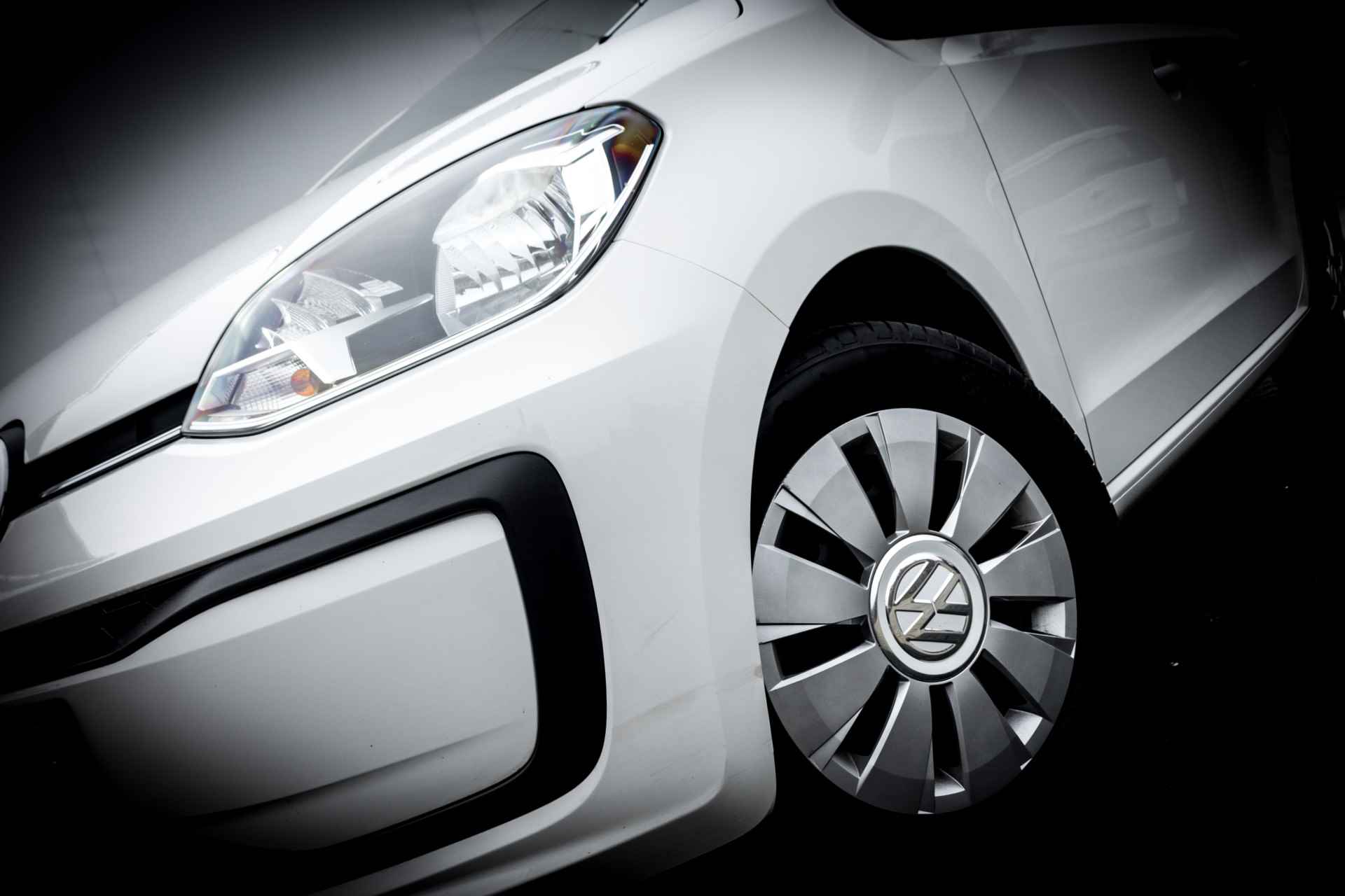Volkswagen up! 1.0 BMT move up! 5 DRS, RIJKLAAR. | Airco | DAB Radio | Navigatie via APP  | 5 DRS | - 6/23