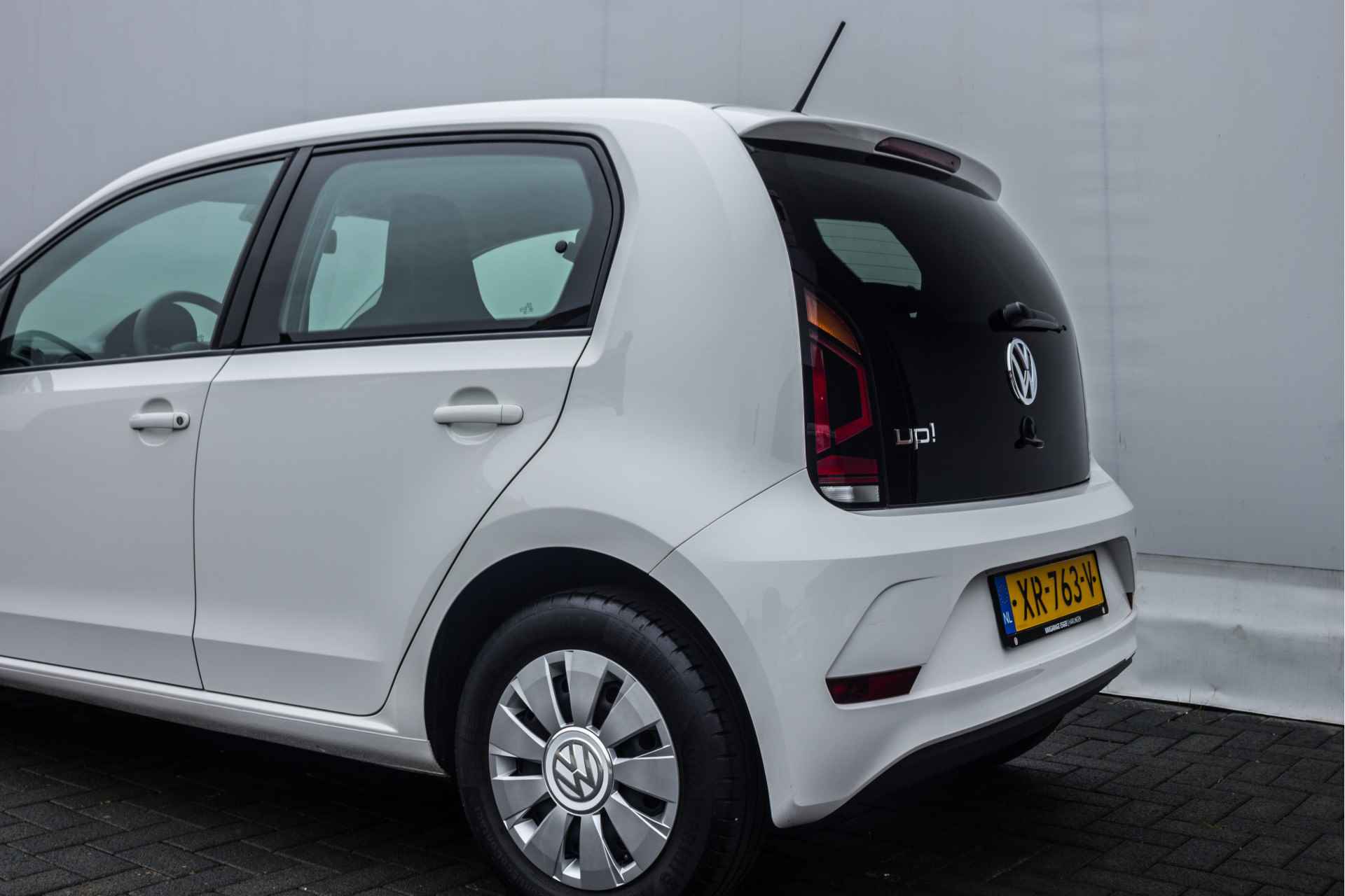 Volkswagen up! 1.0 BMT move up! 5 DRS, RIJKLAAR. | Airco | DAB Radio | Navigatie via APP  | 5 DRS | - 10/23
