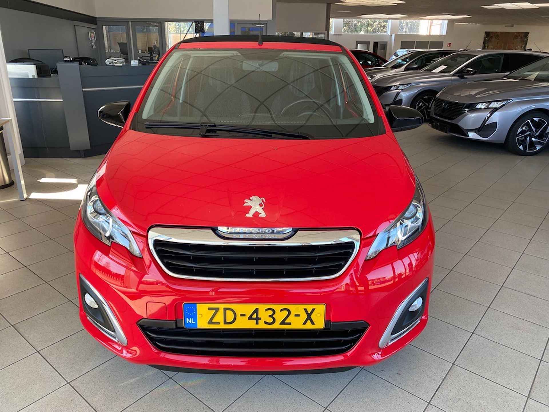 PEUGEOT 108 1.0  72pk 5D TOP! Allure RIJKLAAR - 3/11