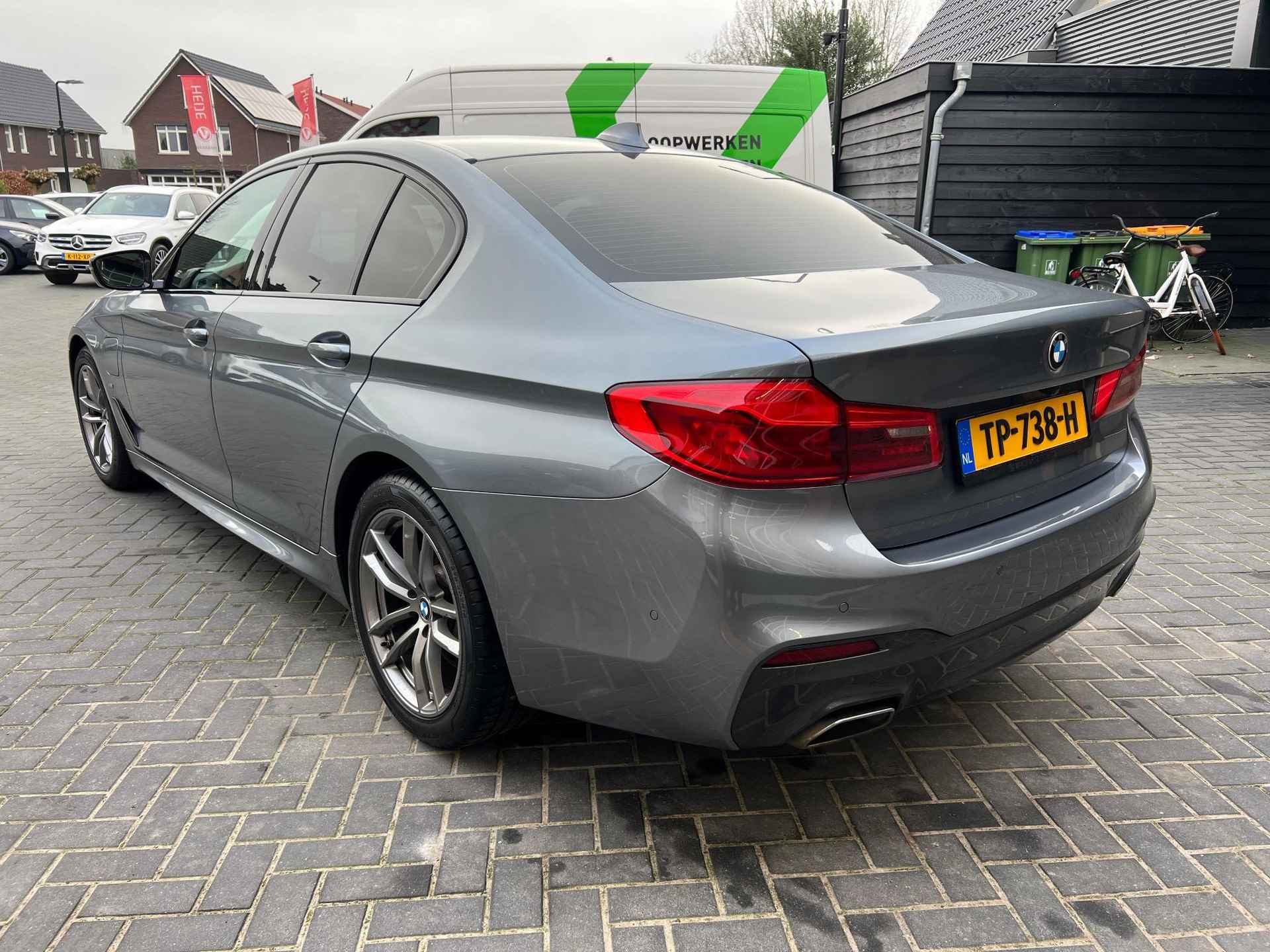 BMW 5-serie 530e iPerformance Executive | M-Pakket | Schuifdak | Camera | Dealer Onderhouden | NL-Auto | - 4/22