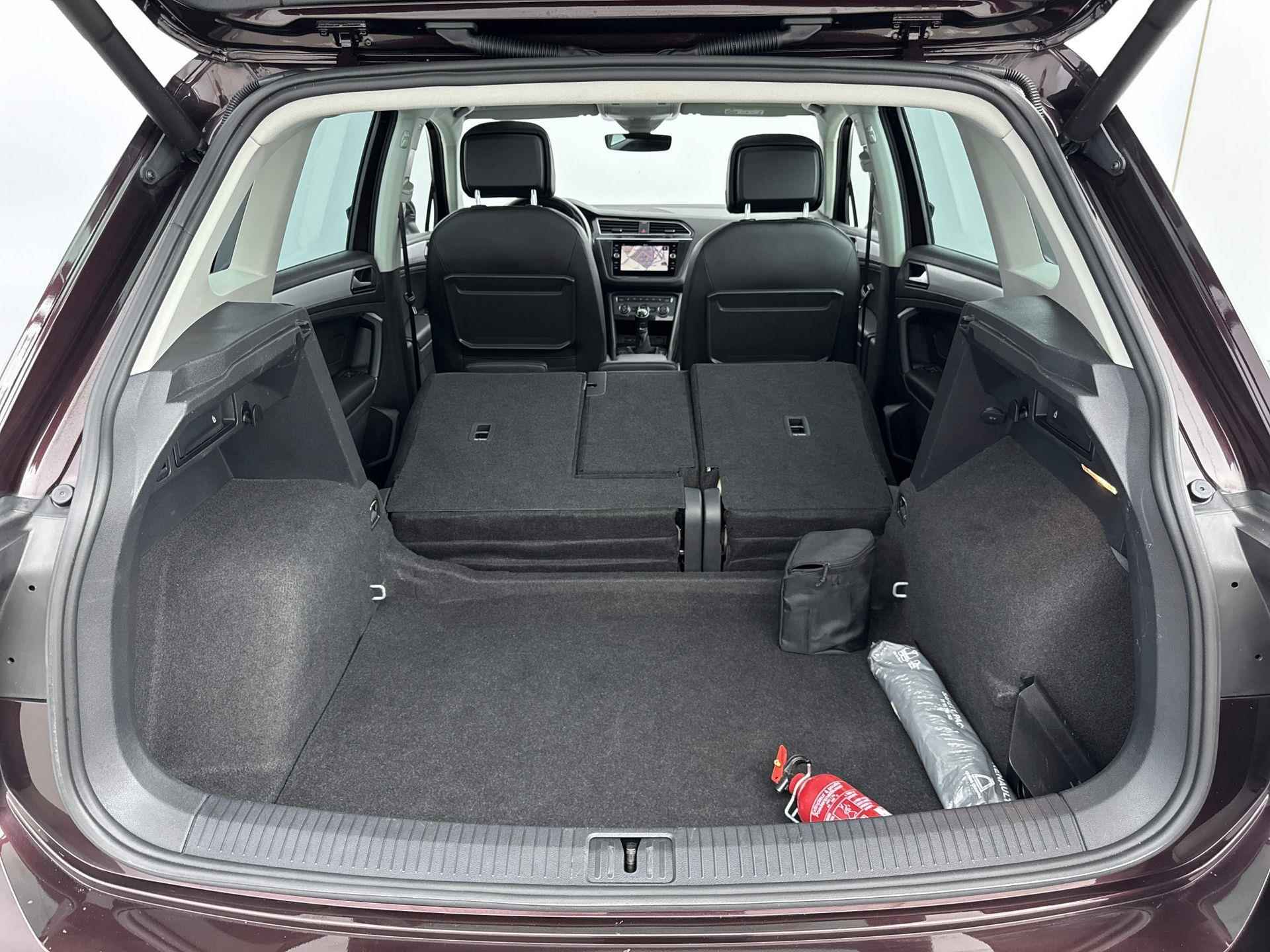 Volkswagen Tiguan 1.5 TSI ACT Comfortline Business | Leder | Panoramadak | Navigatie - 20/32