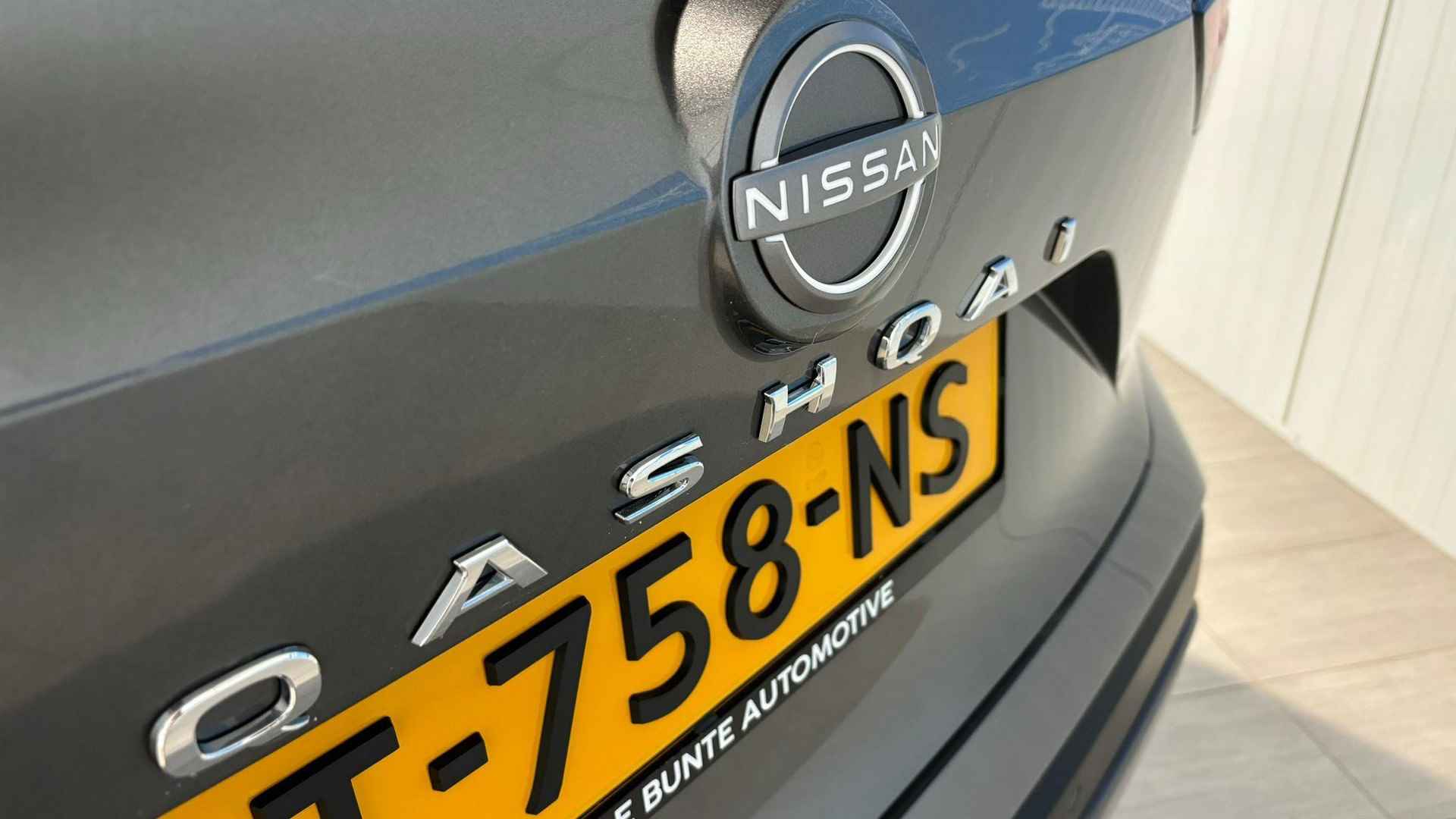 Nissan Qashqai 1.3 MHEV 140 N-Connecta Design *Korting Deal* - 12/28